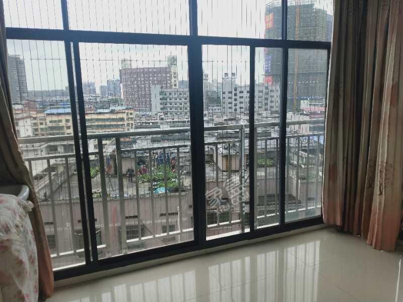 香格里拉  2室2厅1卫   1700.00元/月室内图