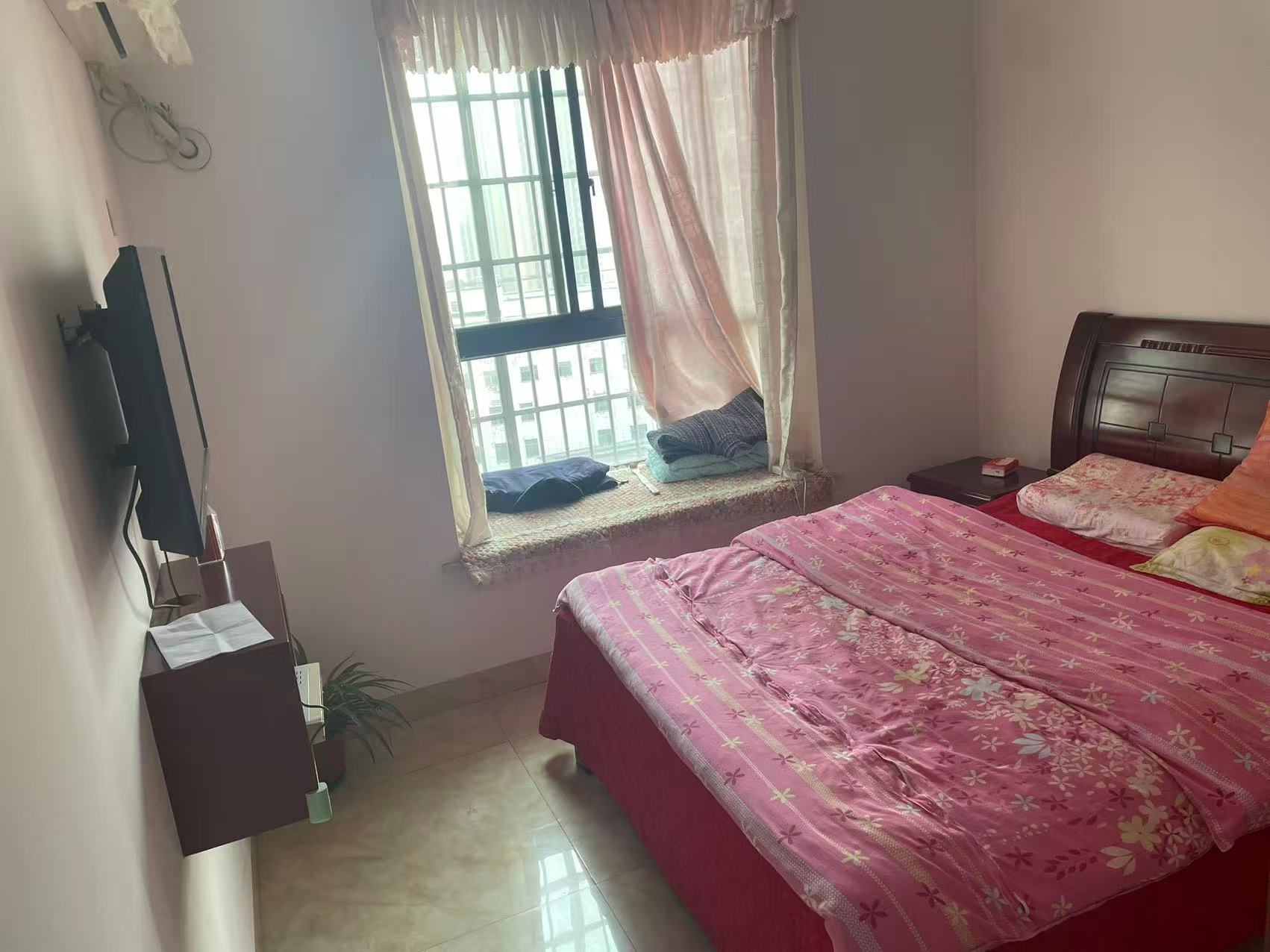 时代华府  3室2厅2卫    2000.0元/月 时代华府  3室2厅2卫    2000.0元/月室内图