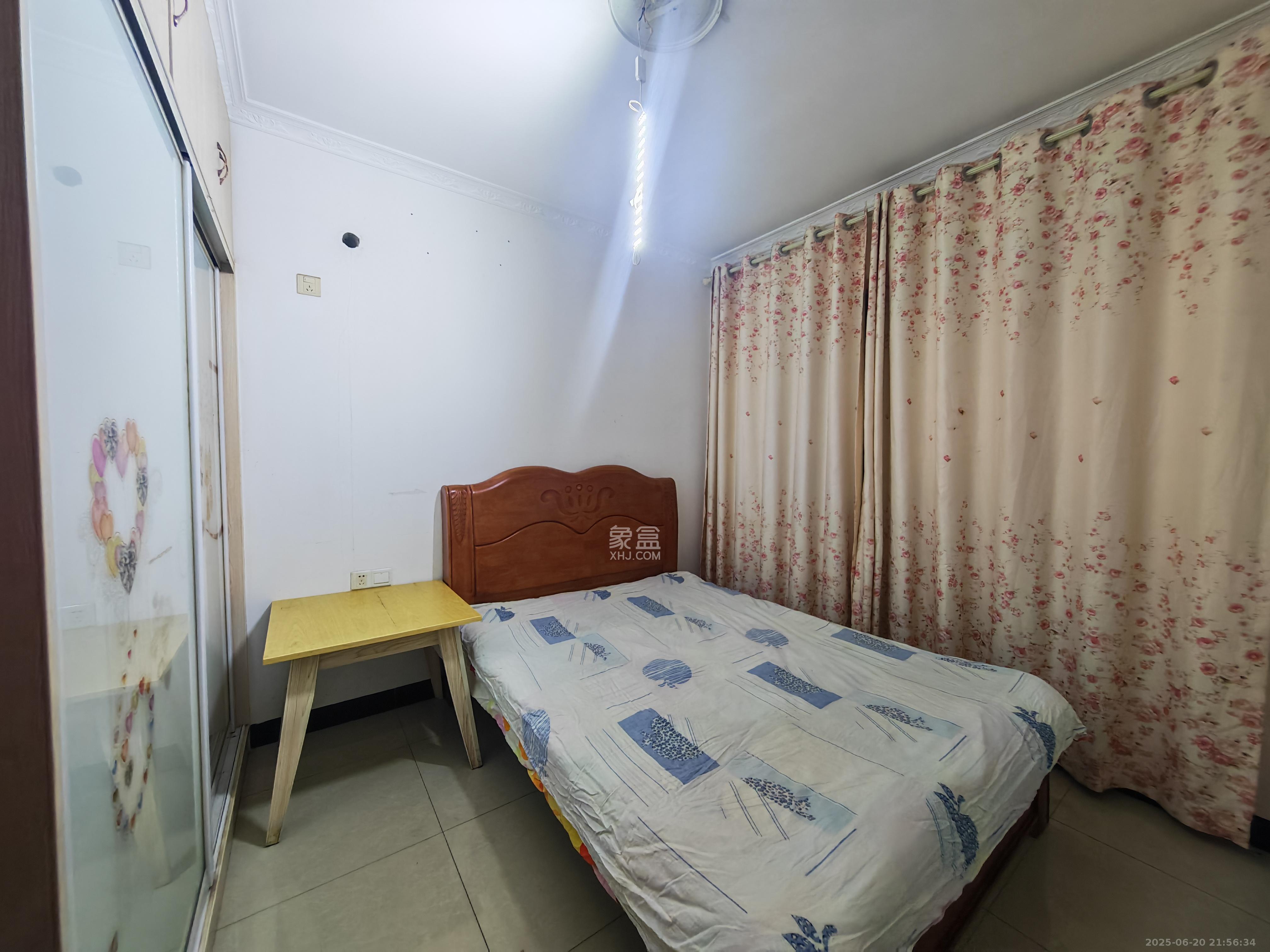 汇一城(汇壹公馆) 2室2厅1卫 1800.0元/月 汇一城(汇壹公馆) 2室2厅1卫 1800.0元/月室内图