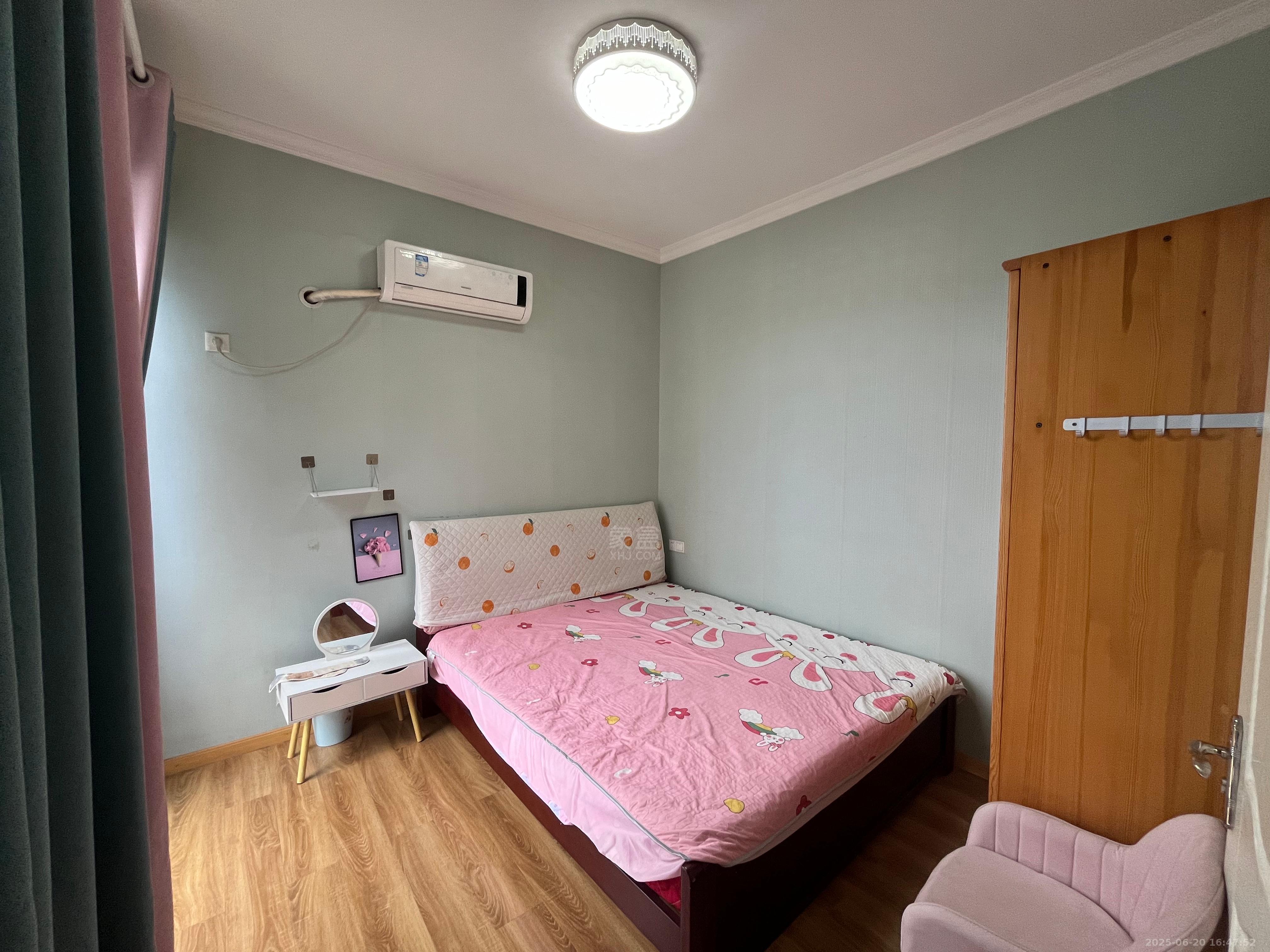 流金岁月-华晨国际  2室2厅1卫    1600.0元/月室内图