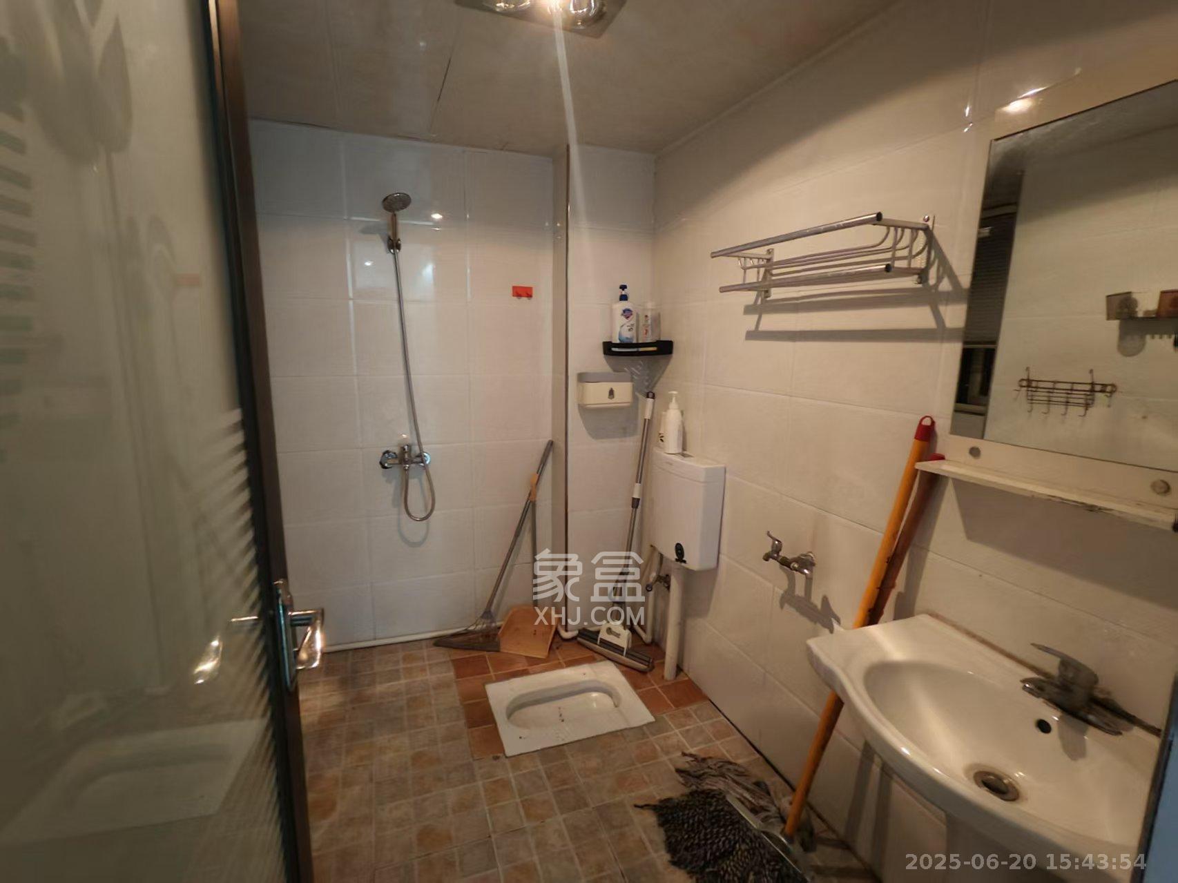星城新宇黎雅苑  1室0厅0卫    2000.0元/月
