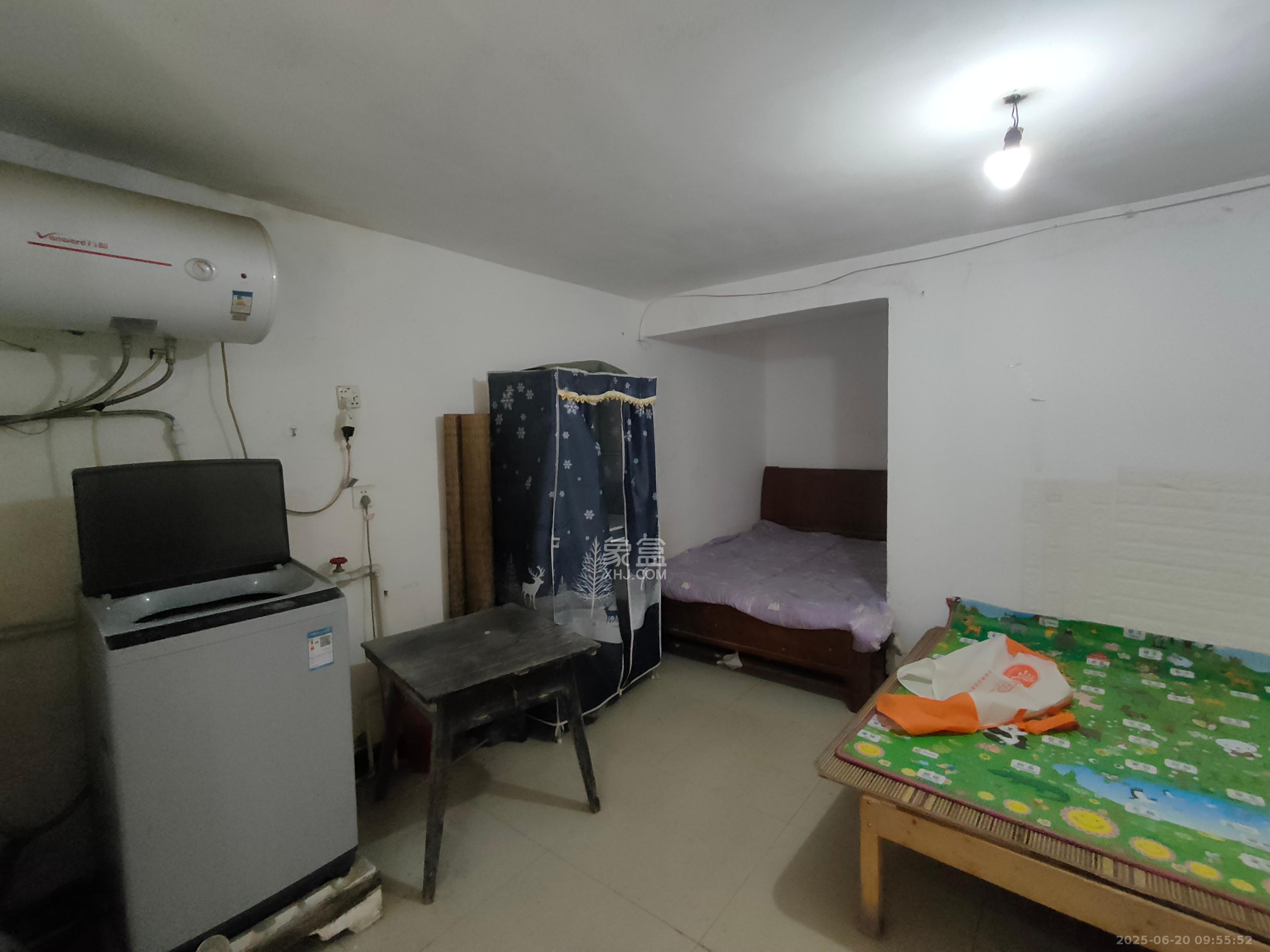 佳园星城 1室0厅0卫 450.0元/月 佳园星城 1室0厅0卫 450.0元/月室内图