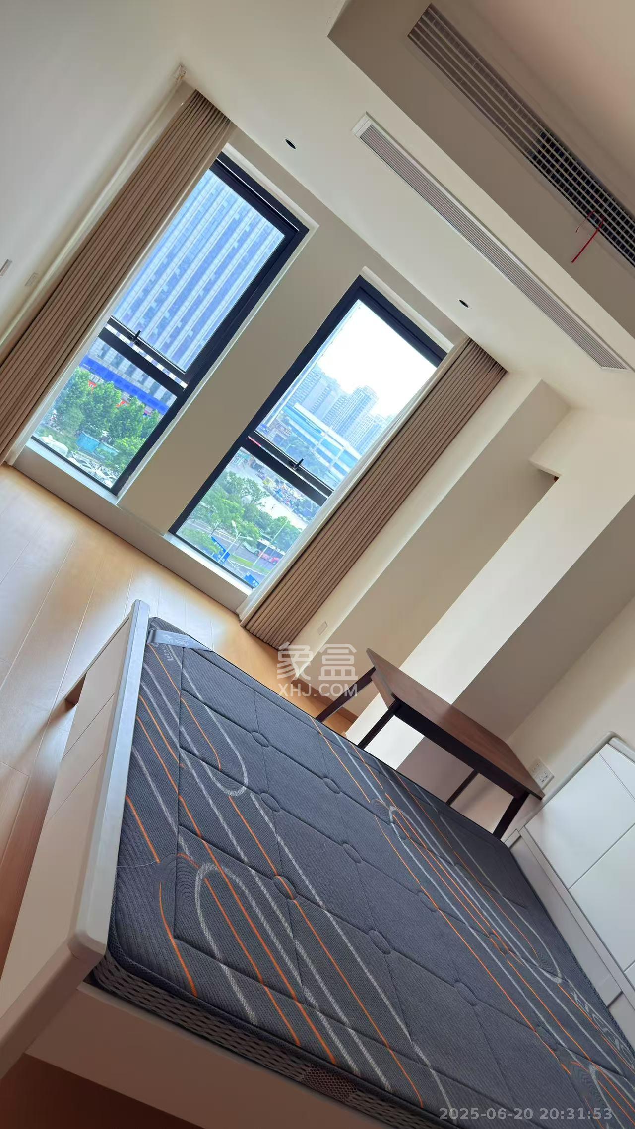 明发国际城 1室0厅0卫 1400.0元/月 明发国际城 1室0厅0卫 1400.0元/月室内图