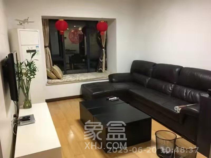 万象新天  2室1厅1卫   3000.00元/月