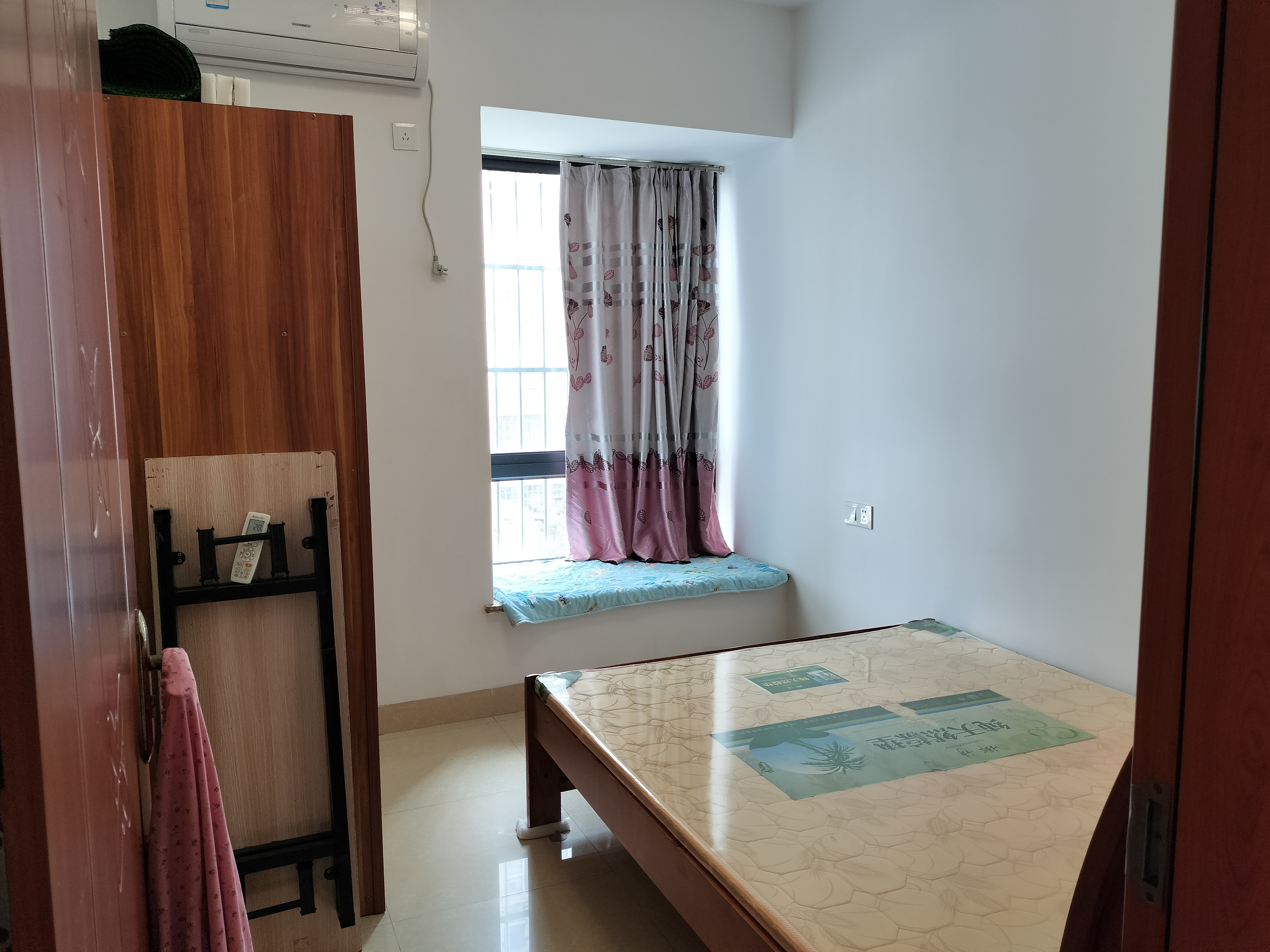 汇水湾  3室2厅2卫   2900.00元/月室内图