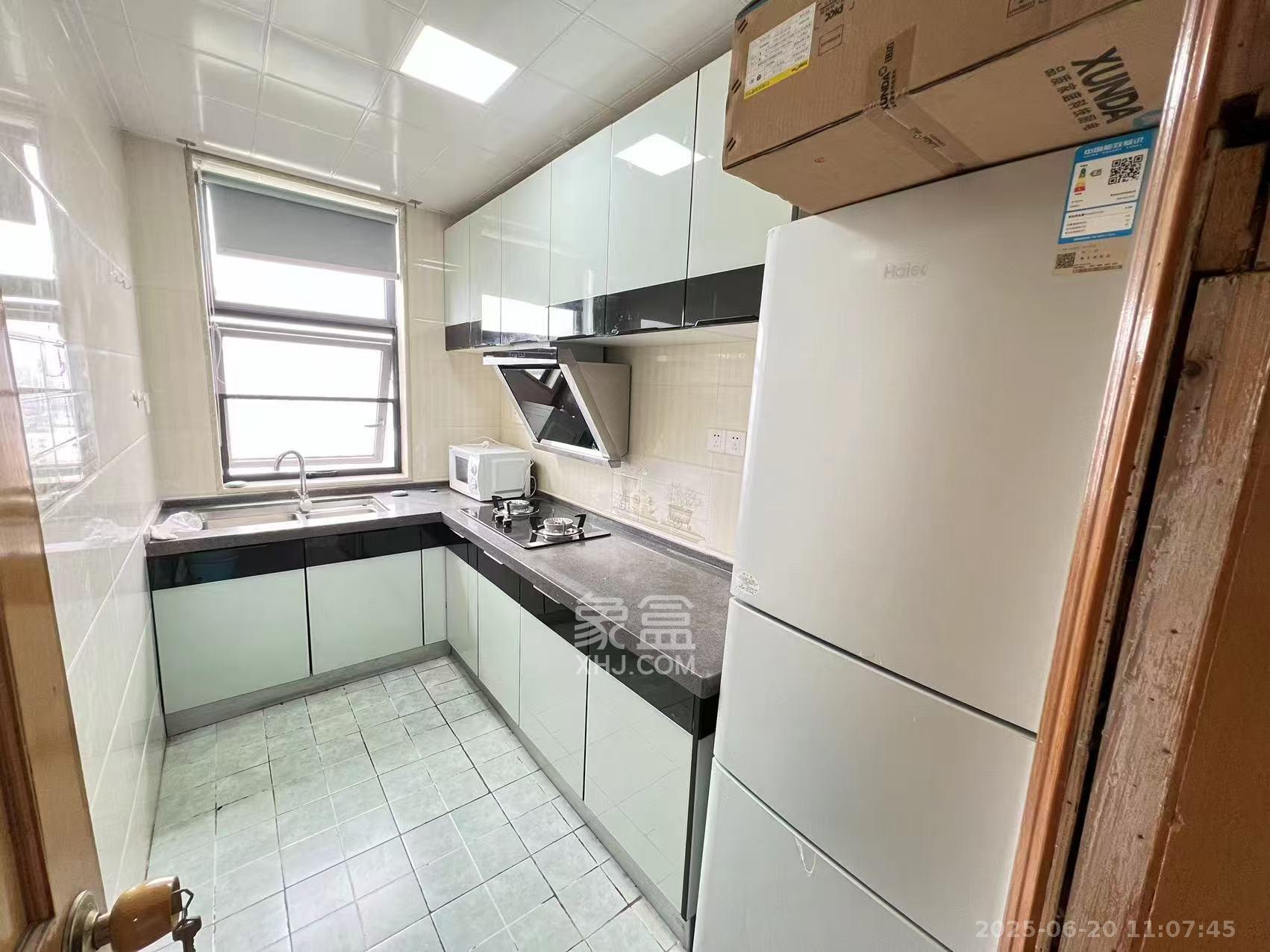 紫薇公寓  2室2厅1卫    2800.0元/月 紫薇公寓  2室2厅1卫    2800.0元/月室内图