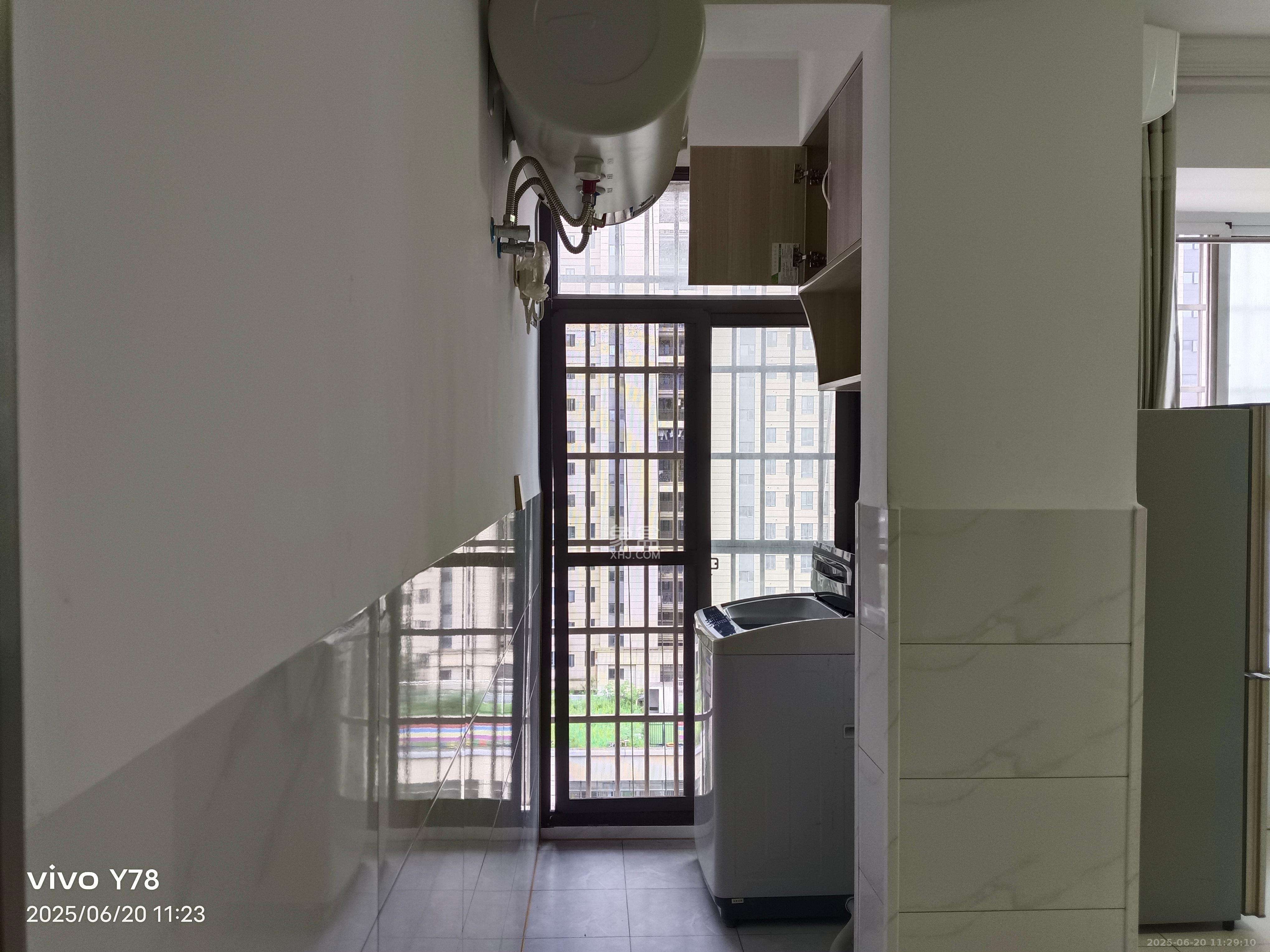 和沁园 1室1厅1卫 1300.0元/月 和沁园 1室1厅1卫 1300.0元/月室内图