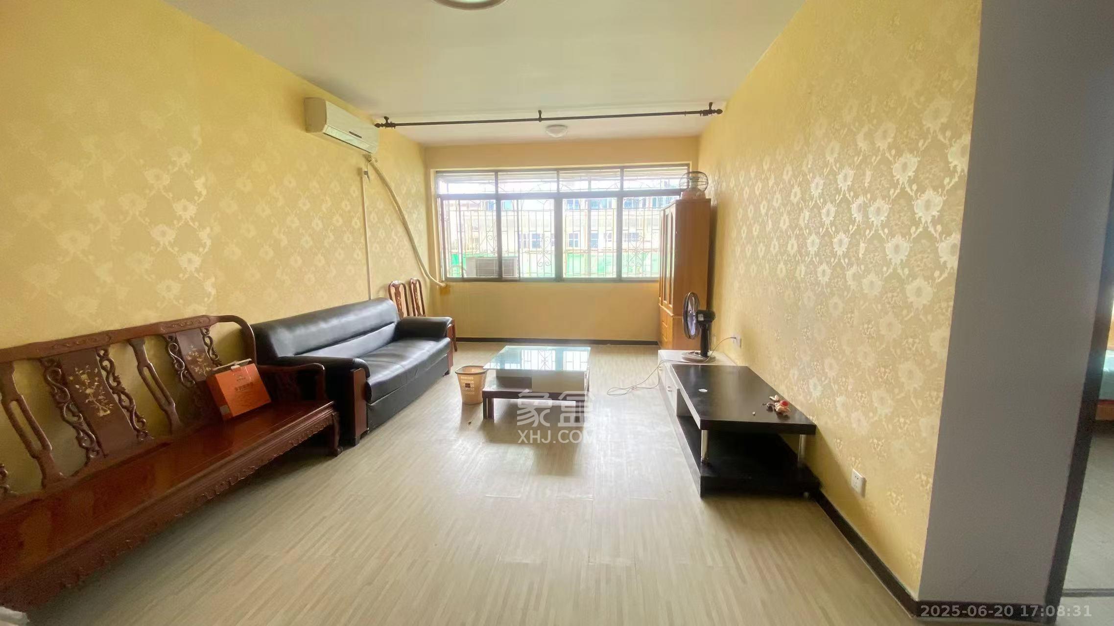 人民新村 2室1厅1卫 2000.0元/月 人民新村 2室1厅1卫 2000.0元/月室内图