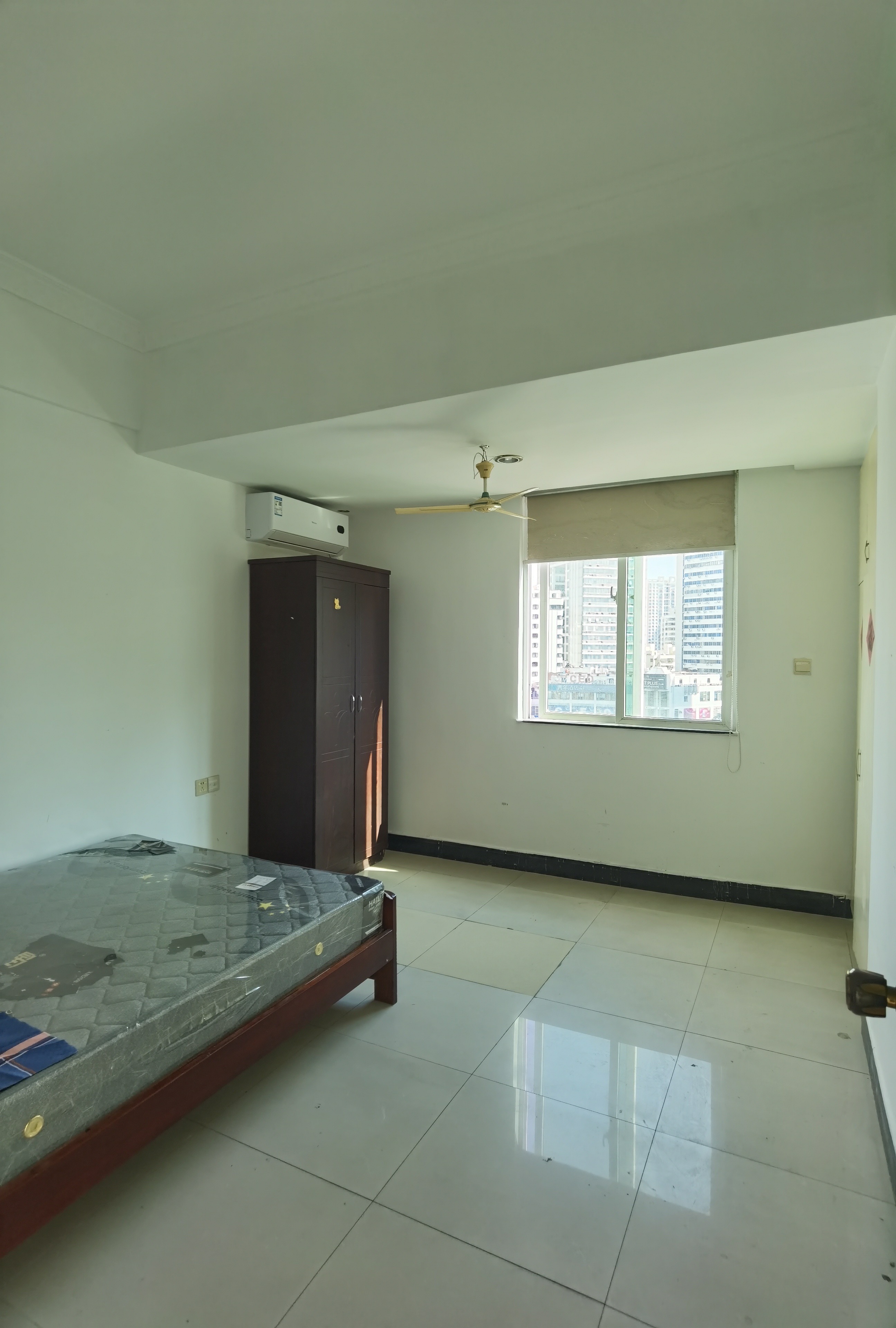 国贸经典 3室2厅1卫 2300.0元/月 国贸经典 3室2厅1卫 2300.0元/月室内图