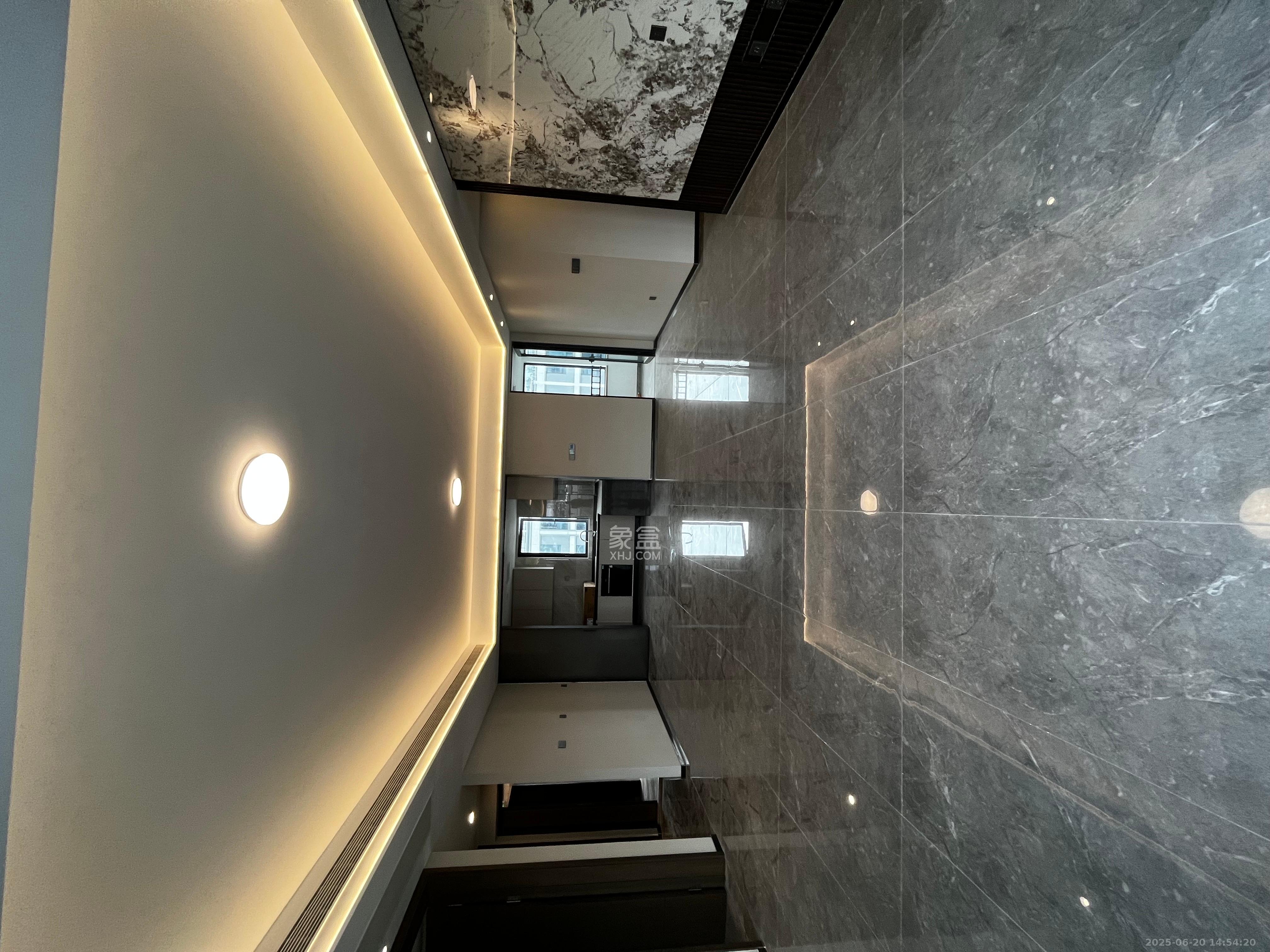 龙湖舜山府 4室2厅2卫 5000.0元/月 龙湖舜山府 4室2厅2卫 5000.0元/月室内图