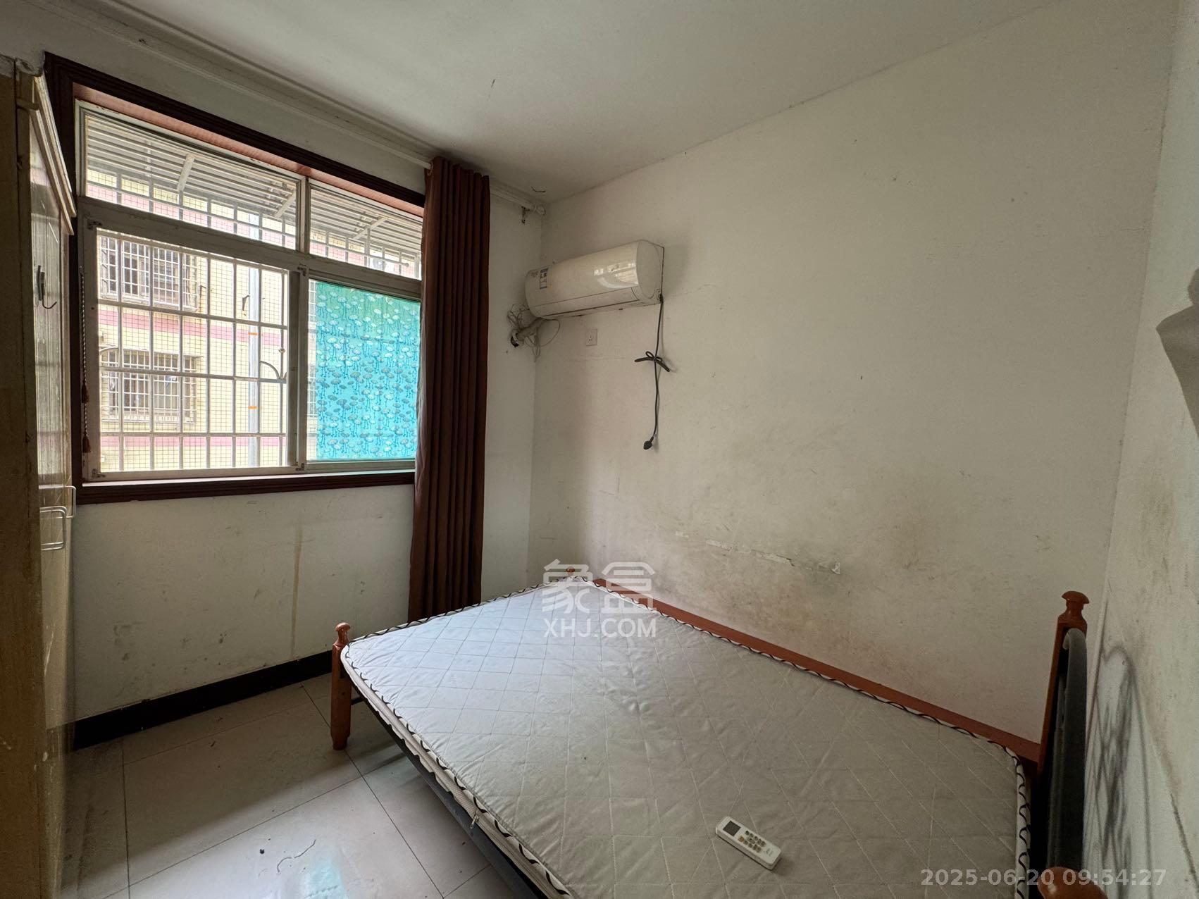 洞井生产安置小区(洞井新兴安置小区) 2室1厅1卫 1100.0元/月 洞井生产安置小区(洞井新兴安置小区) 2室1厅1卫 1100.0元/月室内图