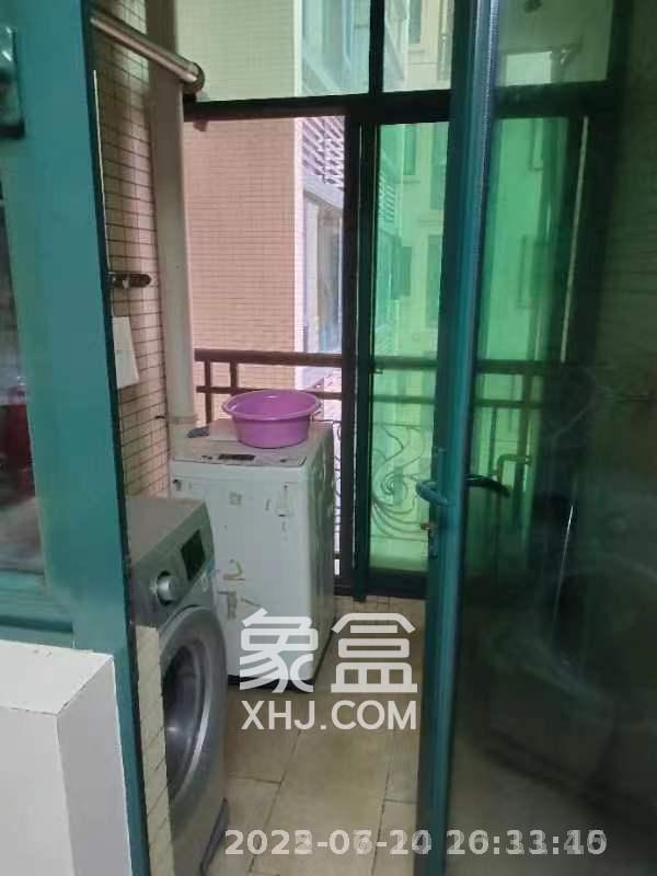 恒大华府 2室2厅1卫 2300.0元/月 恒大华府 2室2厅1卫 2300.0元/月室内图