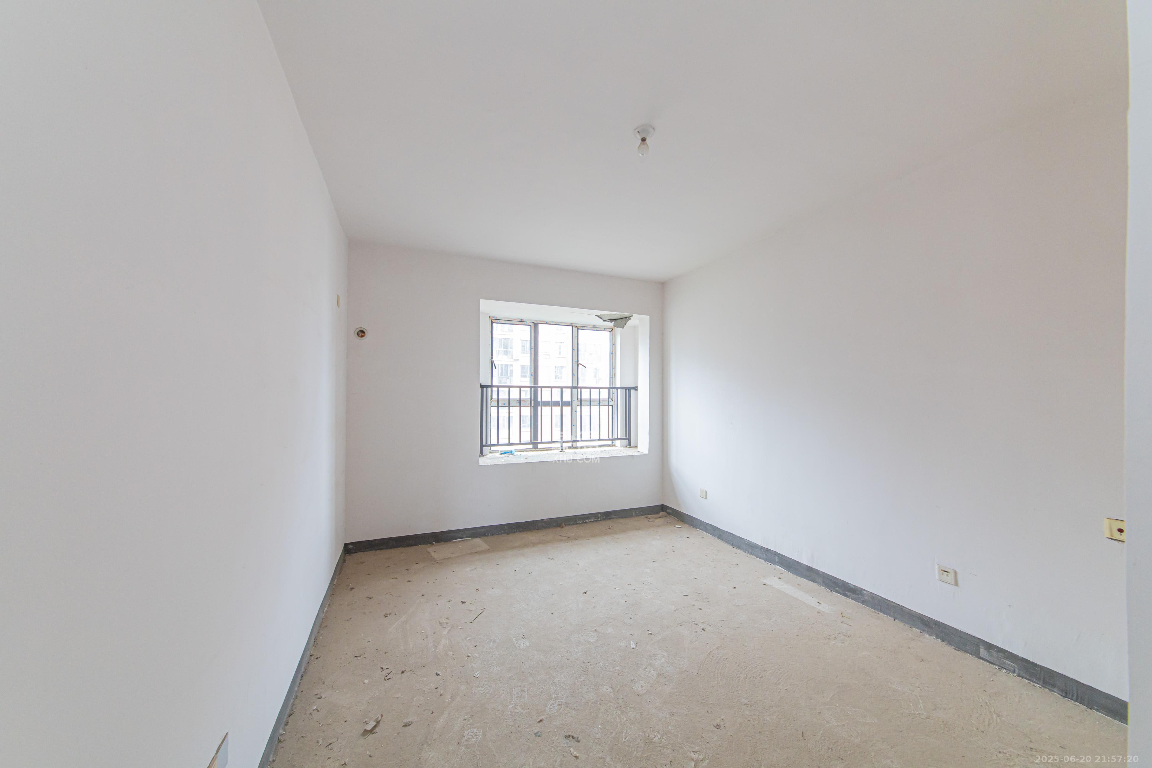 兴汝金城 3室2厅2卫 121.7万 兴汝金城 3室2厅2卫 121.7万卧室