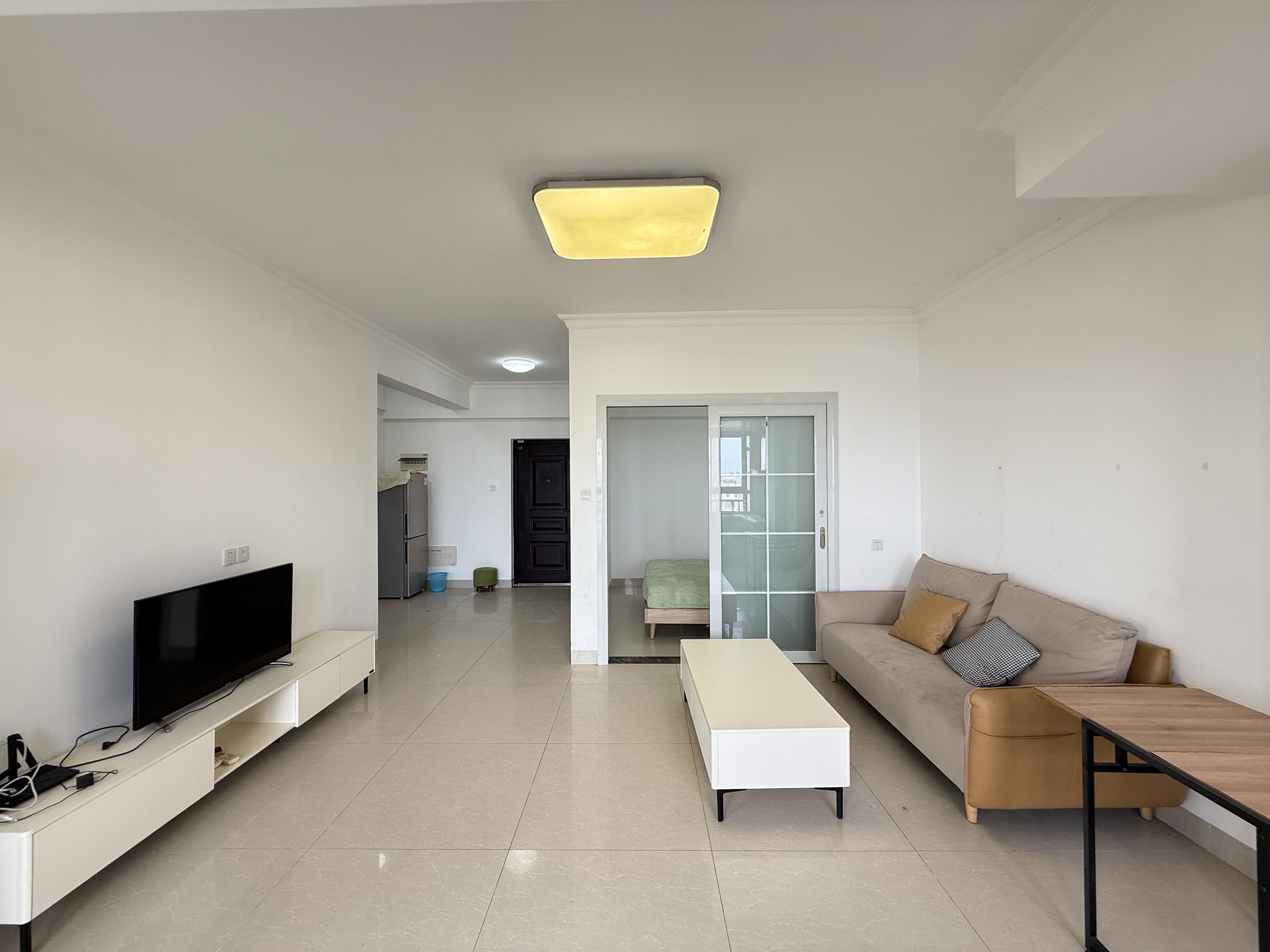 长堤中心  2室1厅1卫    2000.0元/月 长堤中心  2室1厅1卫    2000.0元/月户型图