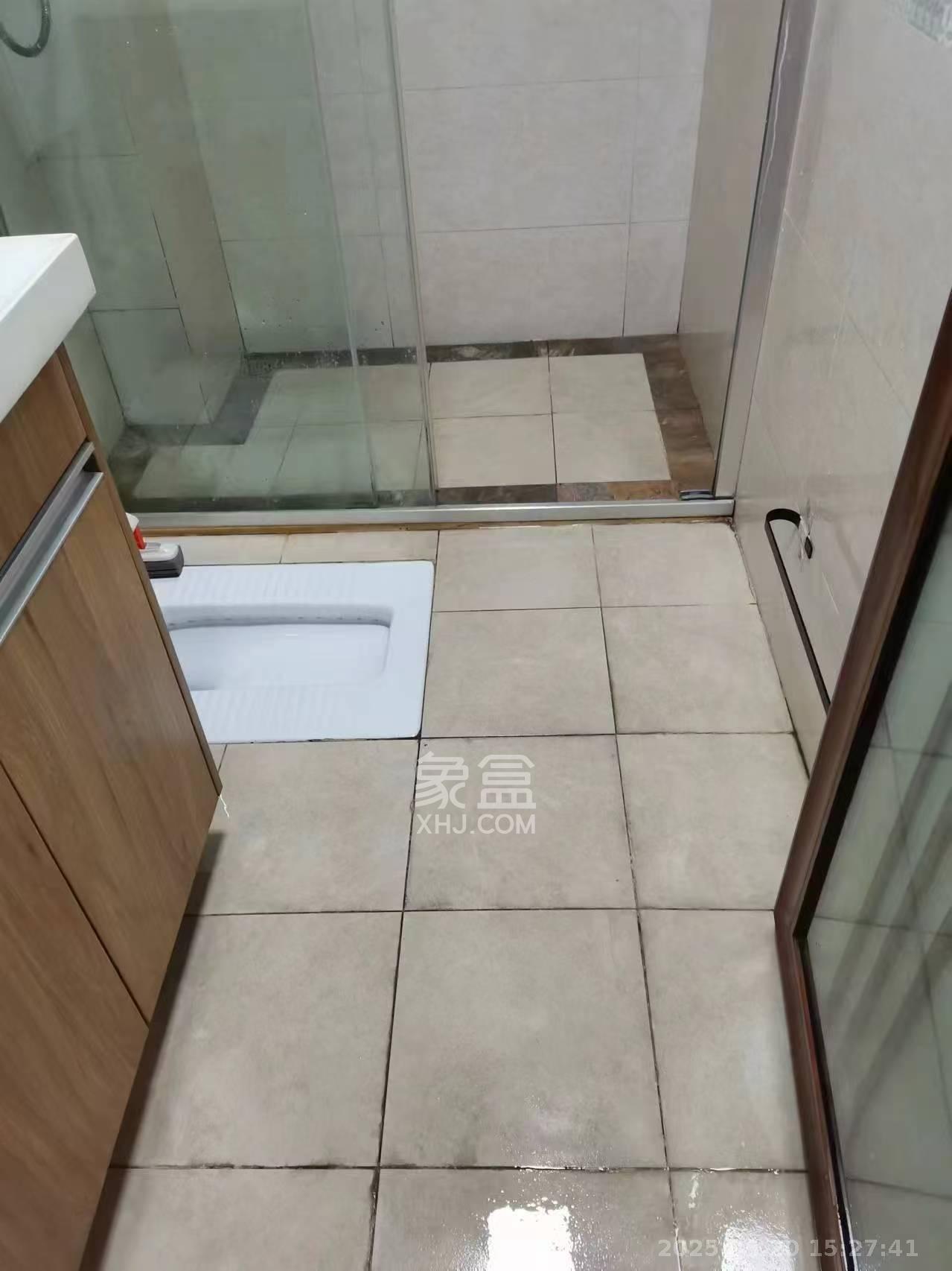 江山帝景哈佛  1室1厅1卫   1700.00元/月室内图