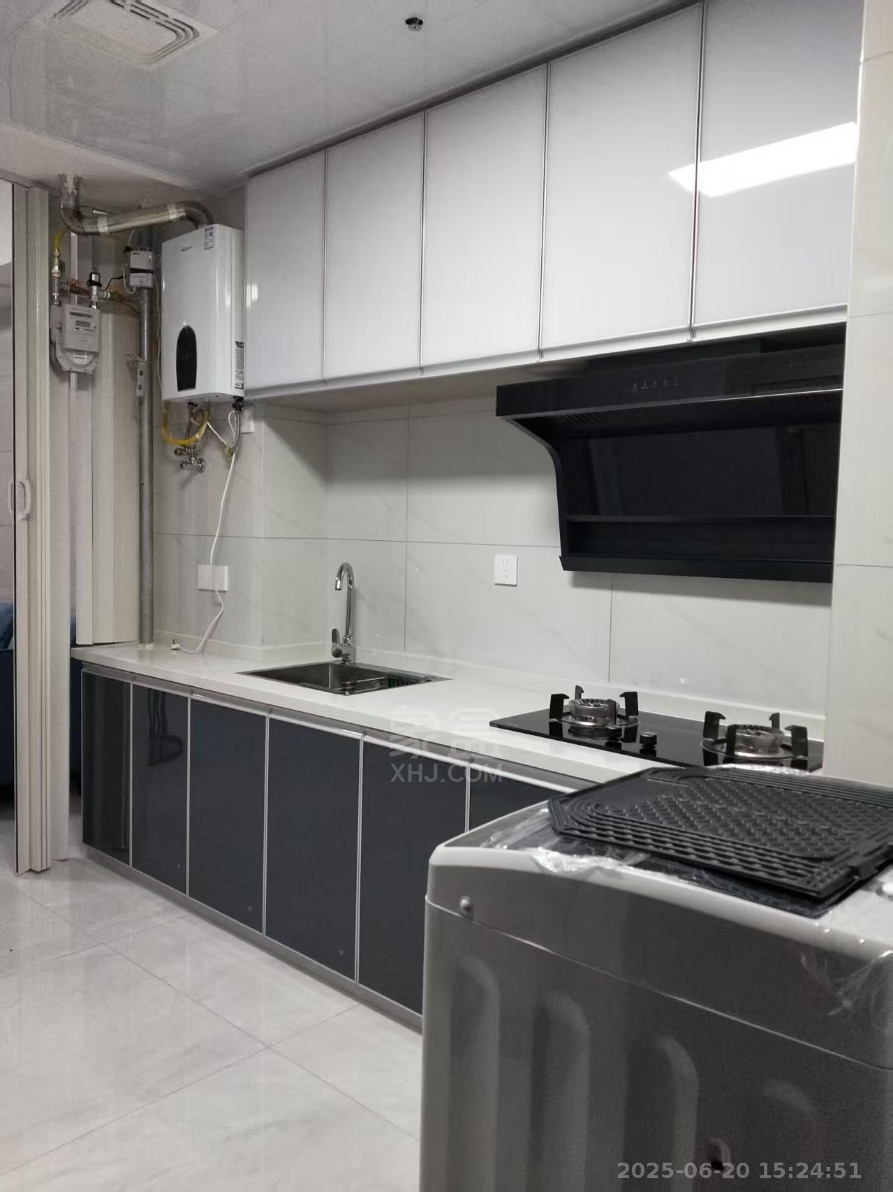 城发翰林府 1室1厅1卫 1200.0元/月 城发翰林府 1室1厅1卫 1200.0元/月室内图