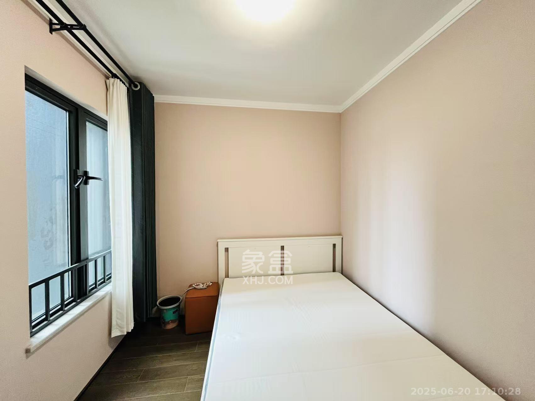 印湘江二(印江雅居) 3室2厅2卫 5200.0元/月 印湘江二(印江雅居) 3室2厅2卫 5200.0元/月室内图