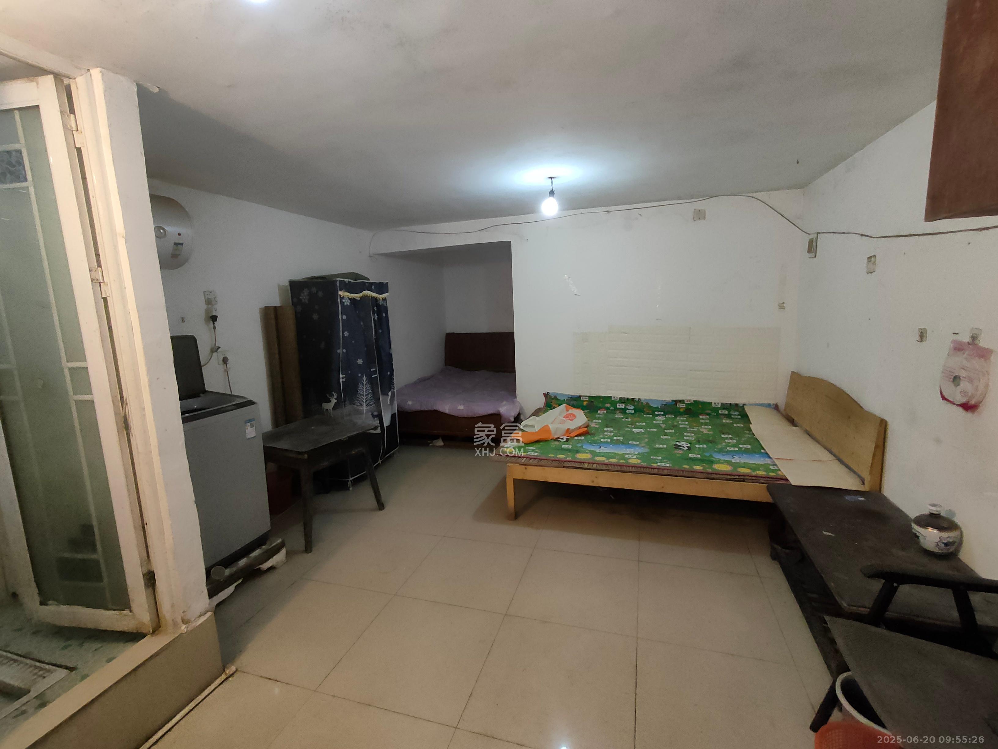 佳园星城 1室0厅0卫 450.0元/月 佳园星城 1室0厅0卫 450.0元/月室内图