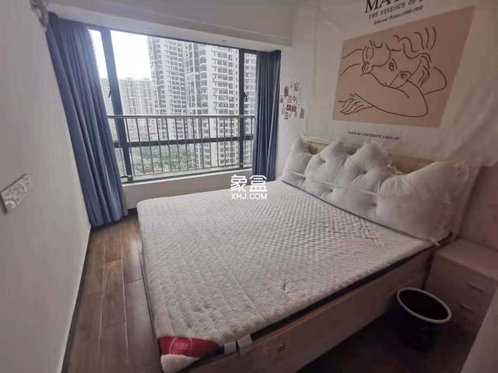 珠江愉景新城  1室1厅1卫   1800.00元/月