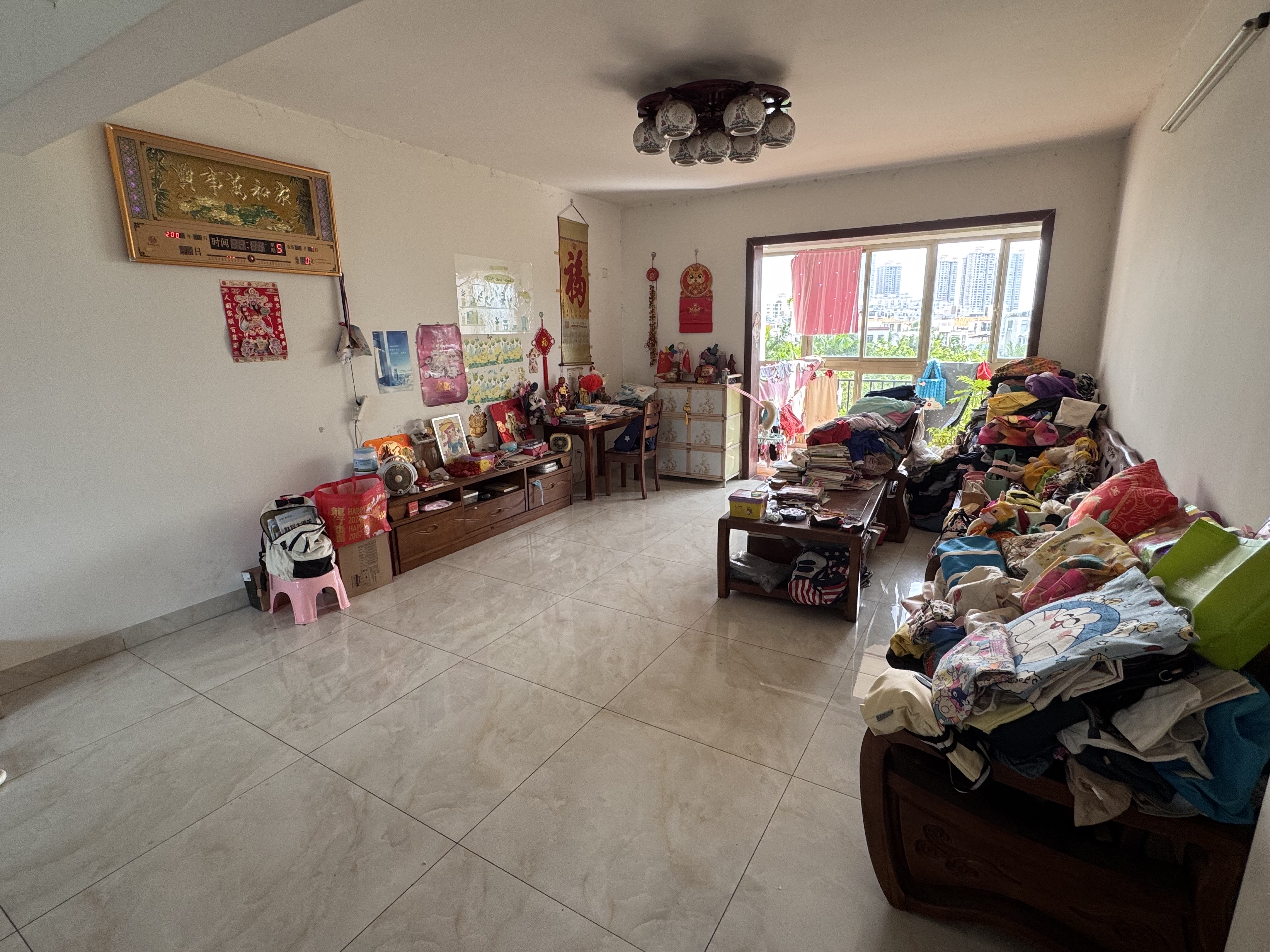 城市海岸一期  3室2厅1卫   230.00万