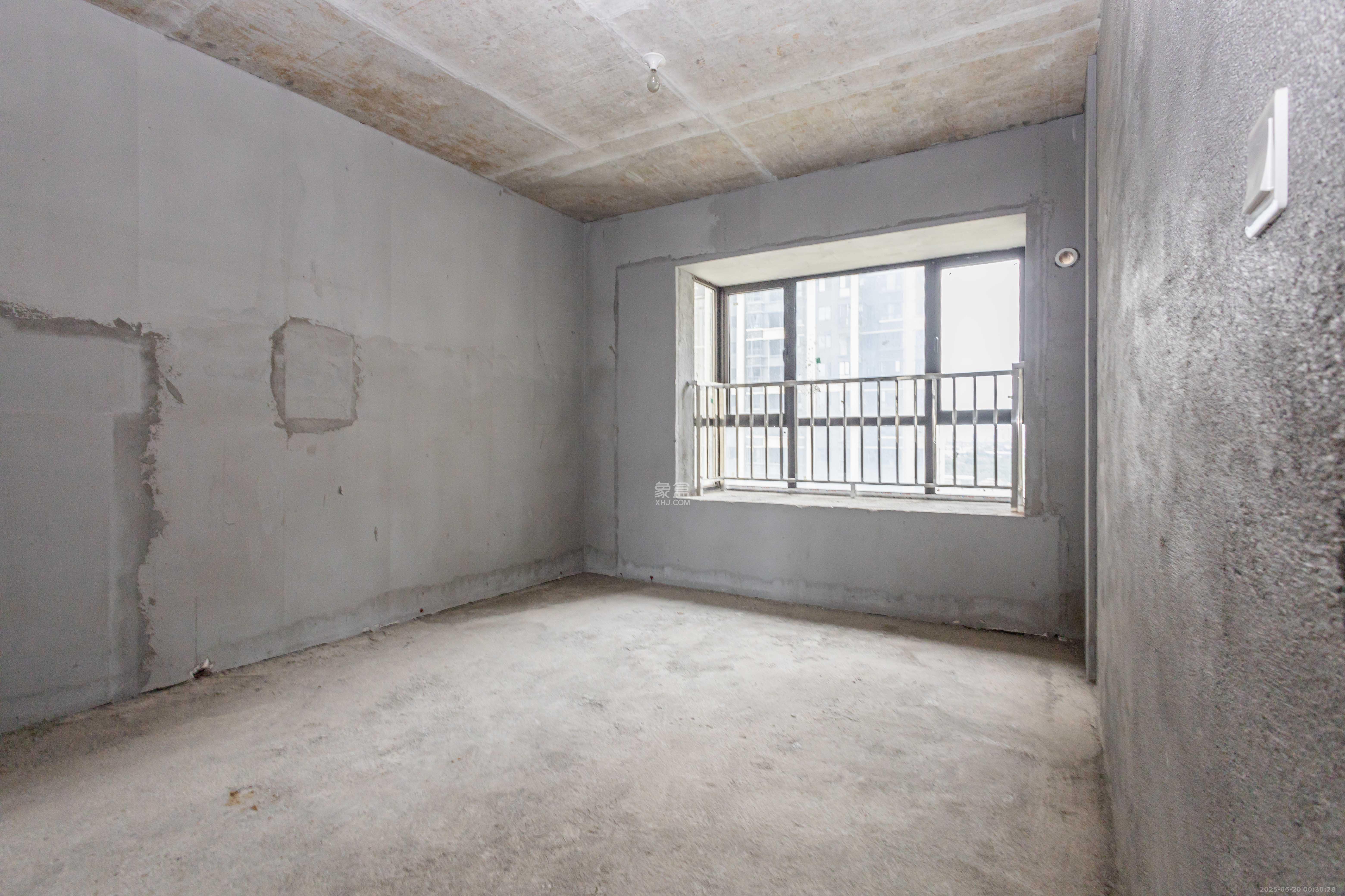 财汇新天地(财汇商务广场) 4室2厅2卫 73.0万 财汇新天地(财汇商务广场) 4室2厅2卫 73.0万卧室