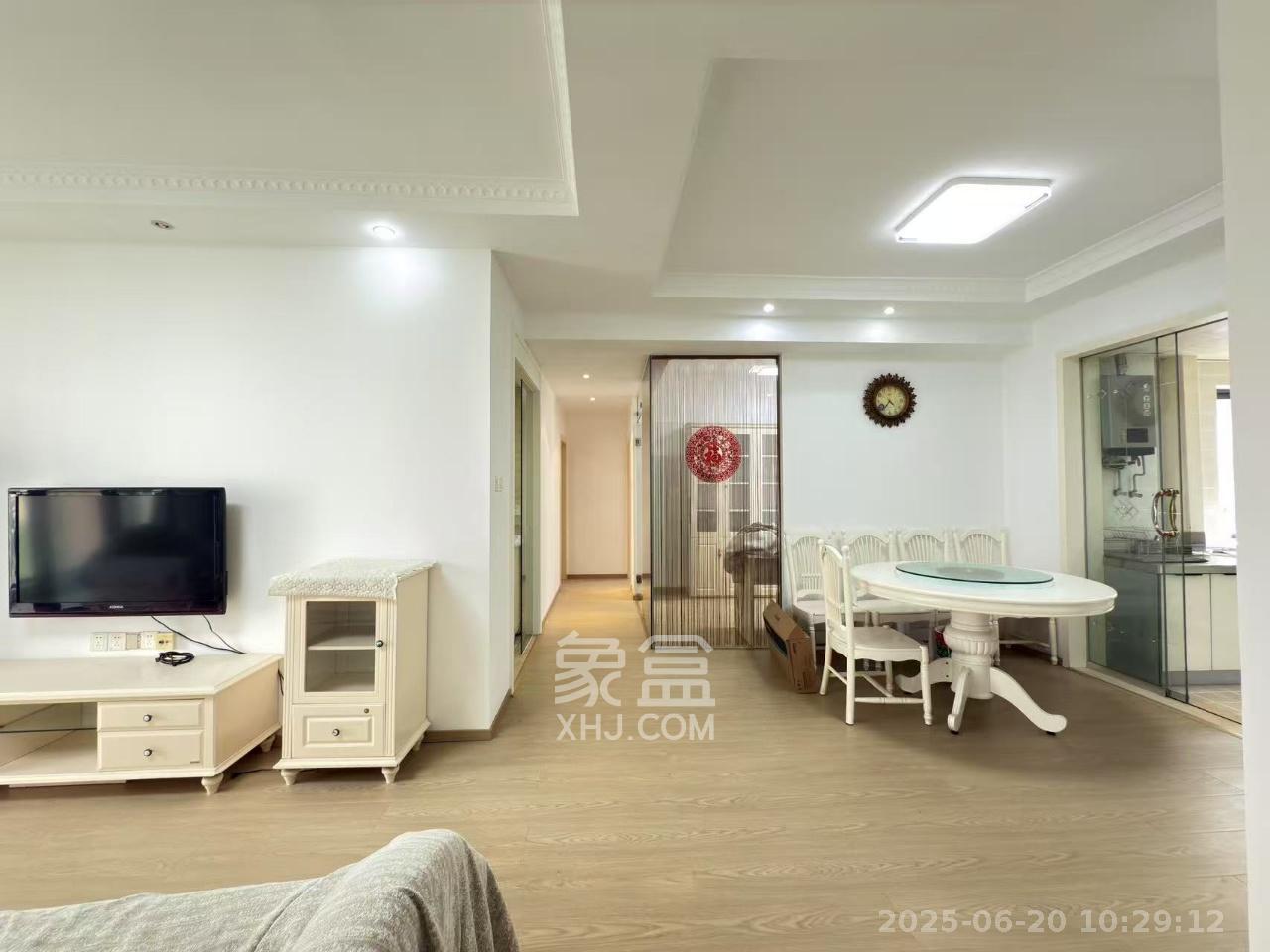 湘江北尚 3室2厅2卫 3200.0元/月 湘江北尚 3室2厅2卫 3200.0元/月室内图