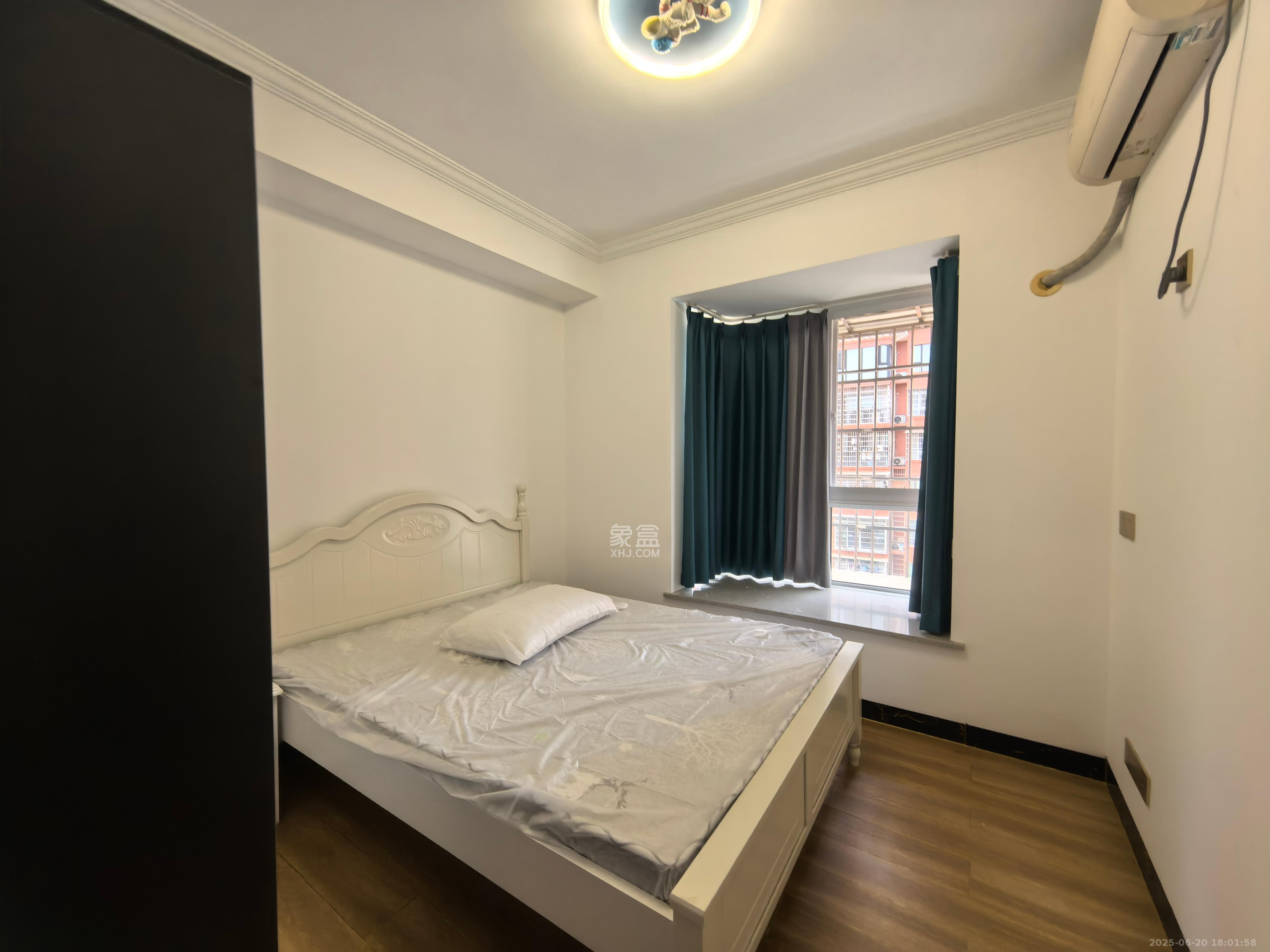 凯富南方鑫城 3室2厅2卫 2800.0元/月 凯富南方鑫城 3室2厅2卫 2800.0元/月室内图