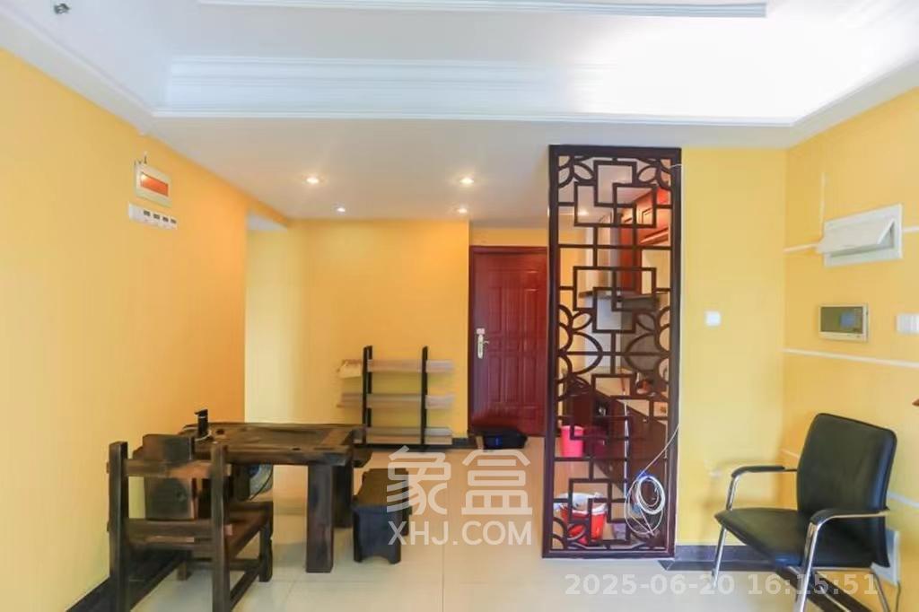 恒大华府 1室1厅1卫 1800.0元/月 恒大华府 1室1厅1卫 1800.0元/月室内图