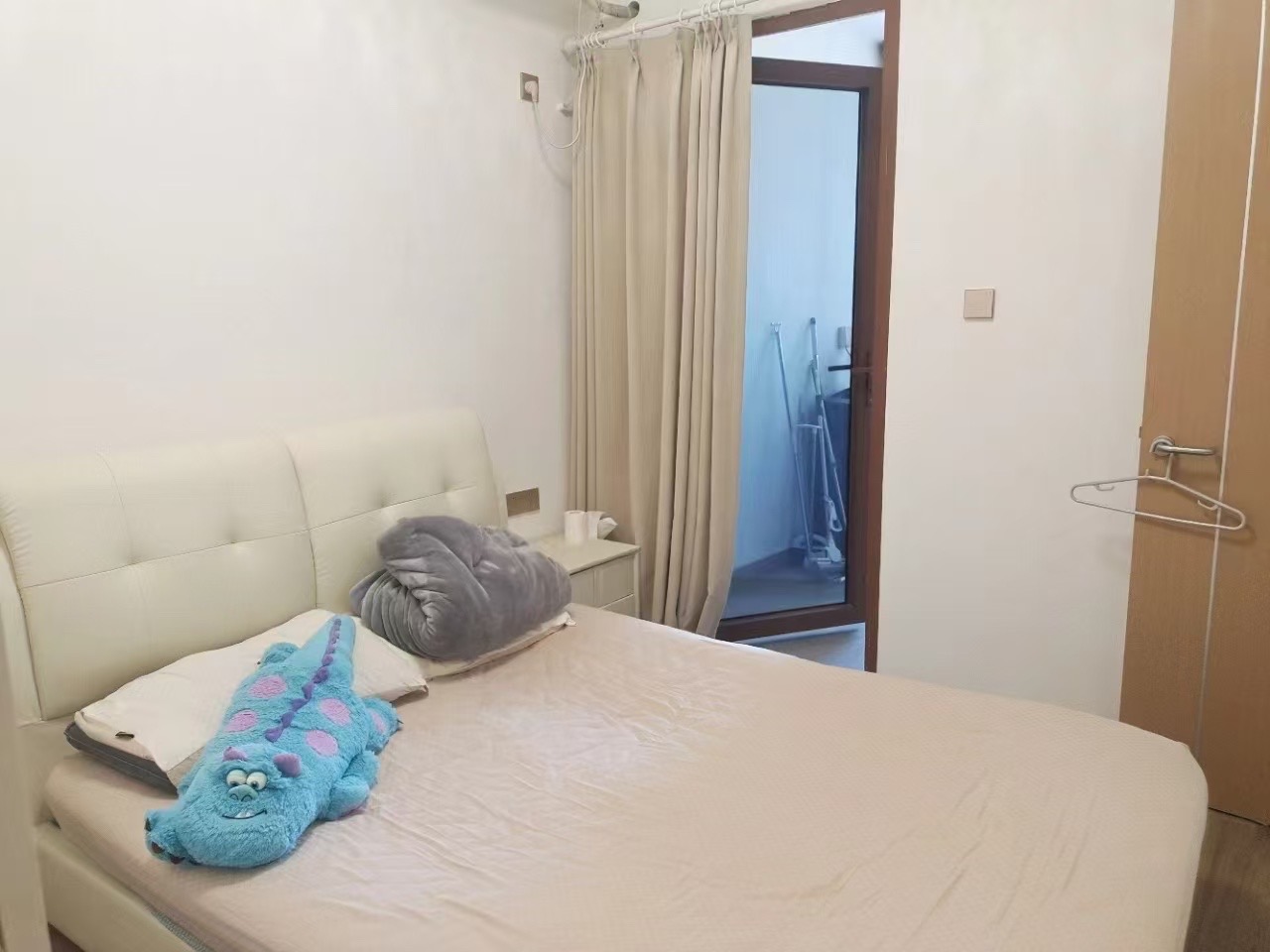 金龙城市广场二期  2室2厅1卫    3000.0元/月 金龙城市广场二期  2室2厅1卫    3000.0元/月室内图