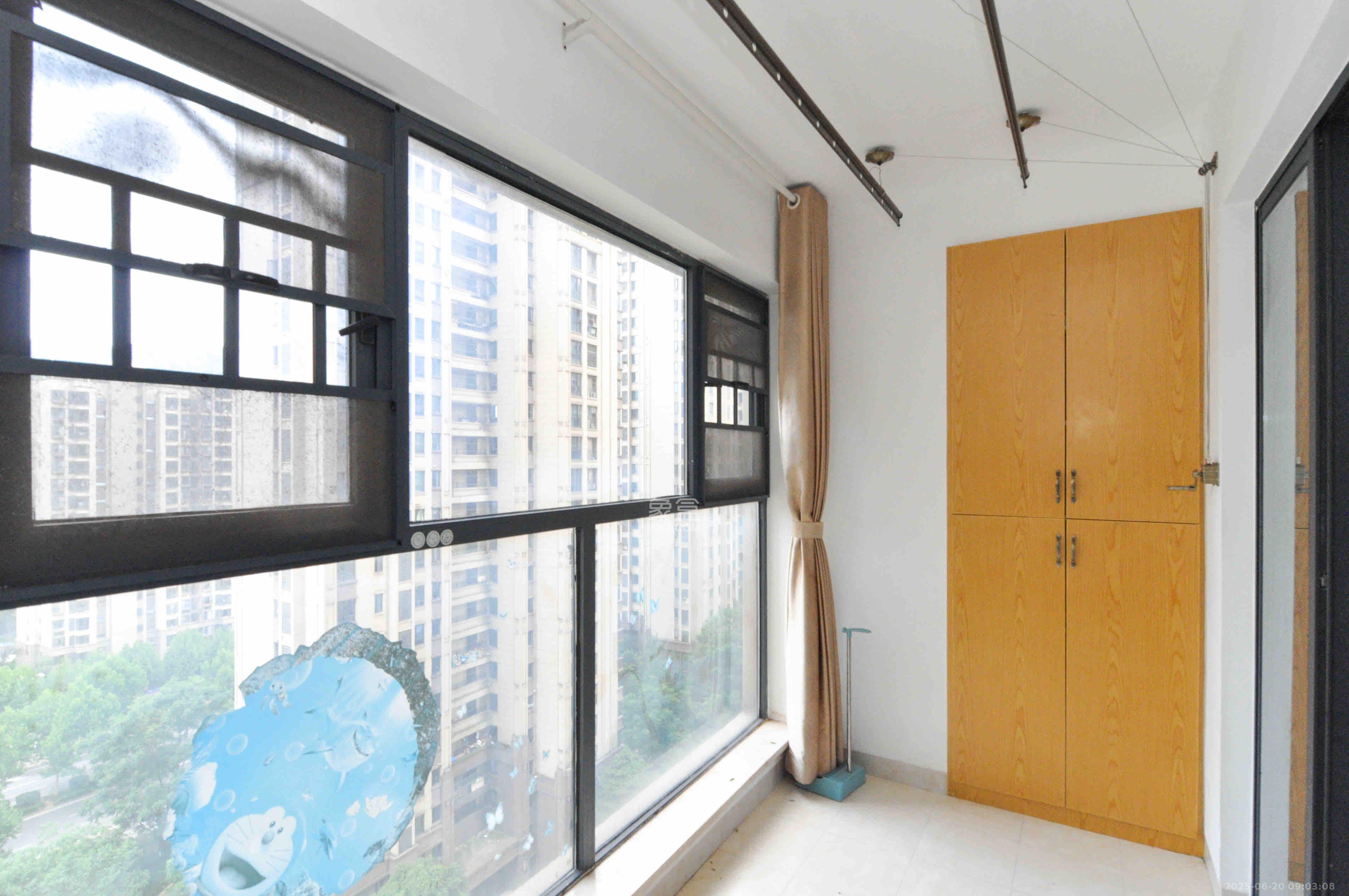 中海梅溪湖壹号  3室2厅2卫   3000.00元/月室内图