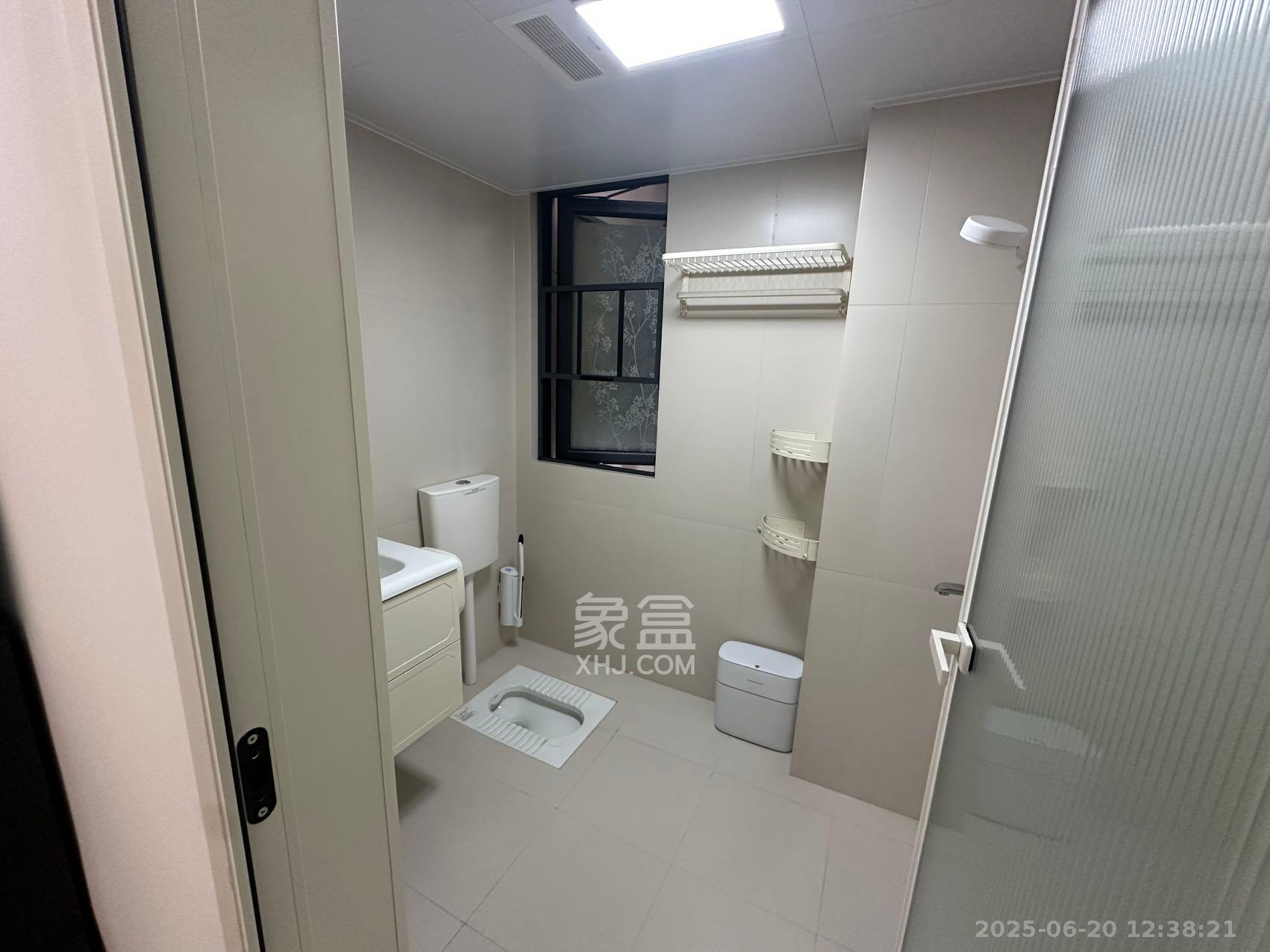 潇湘名城(新里程潇湘名城)  2室1厅1卫    3200.0元/月室内图