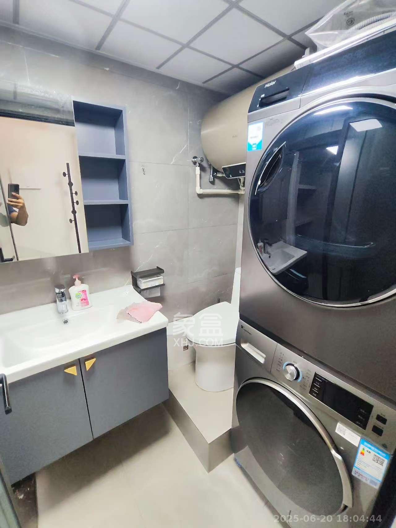 太阳城 2室2厅1卫 2000.0元/月 太阳城 2室2厅1卫 2000.0元/月室内图