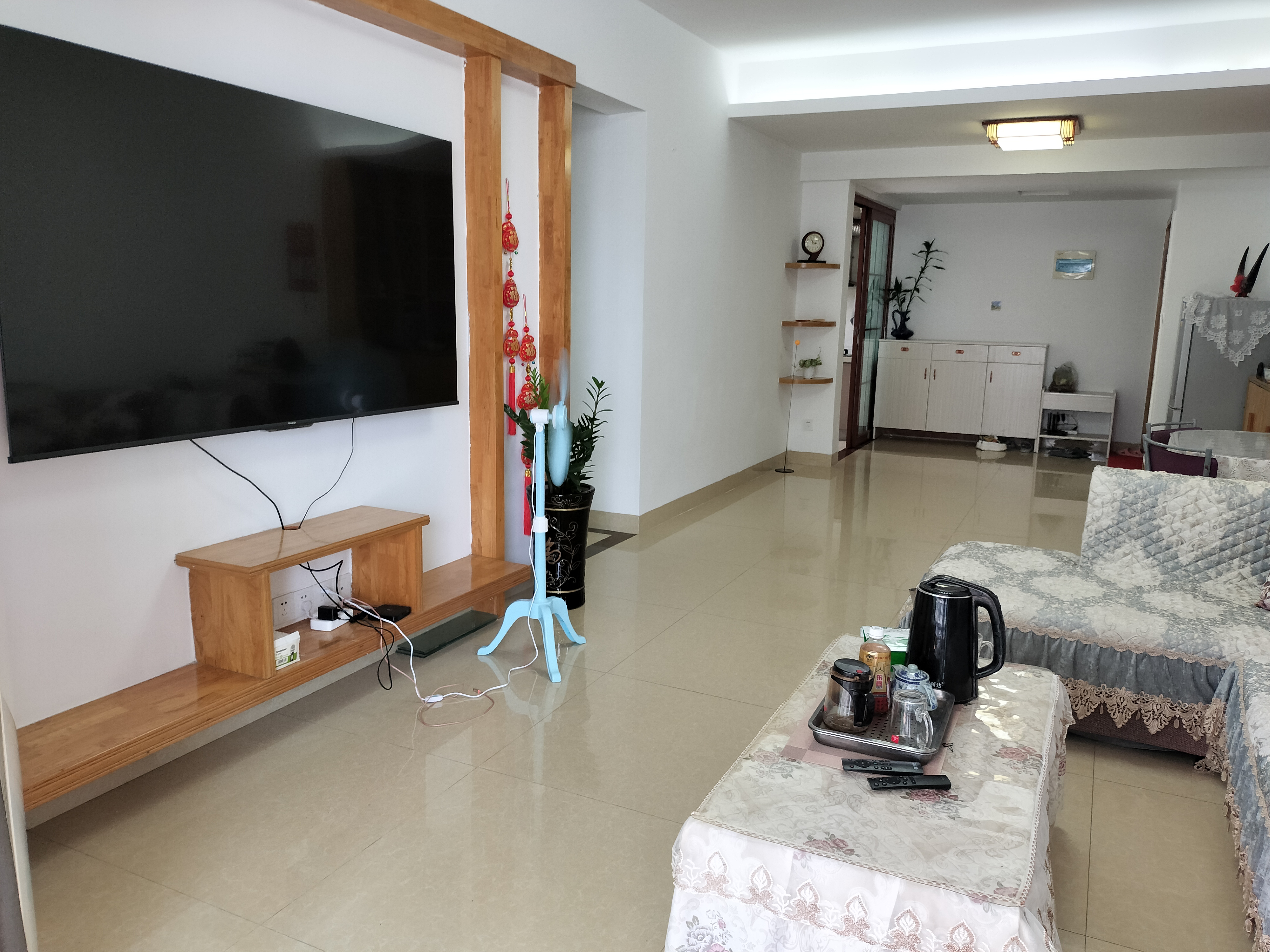 汇水湾  3室2厅2卫   2900.00元/月室内图