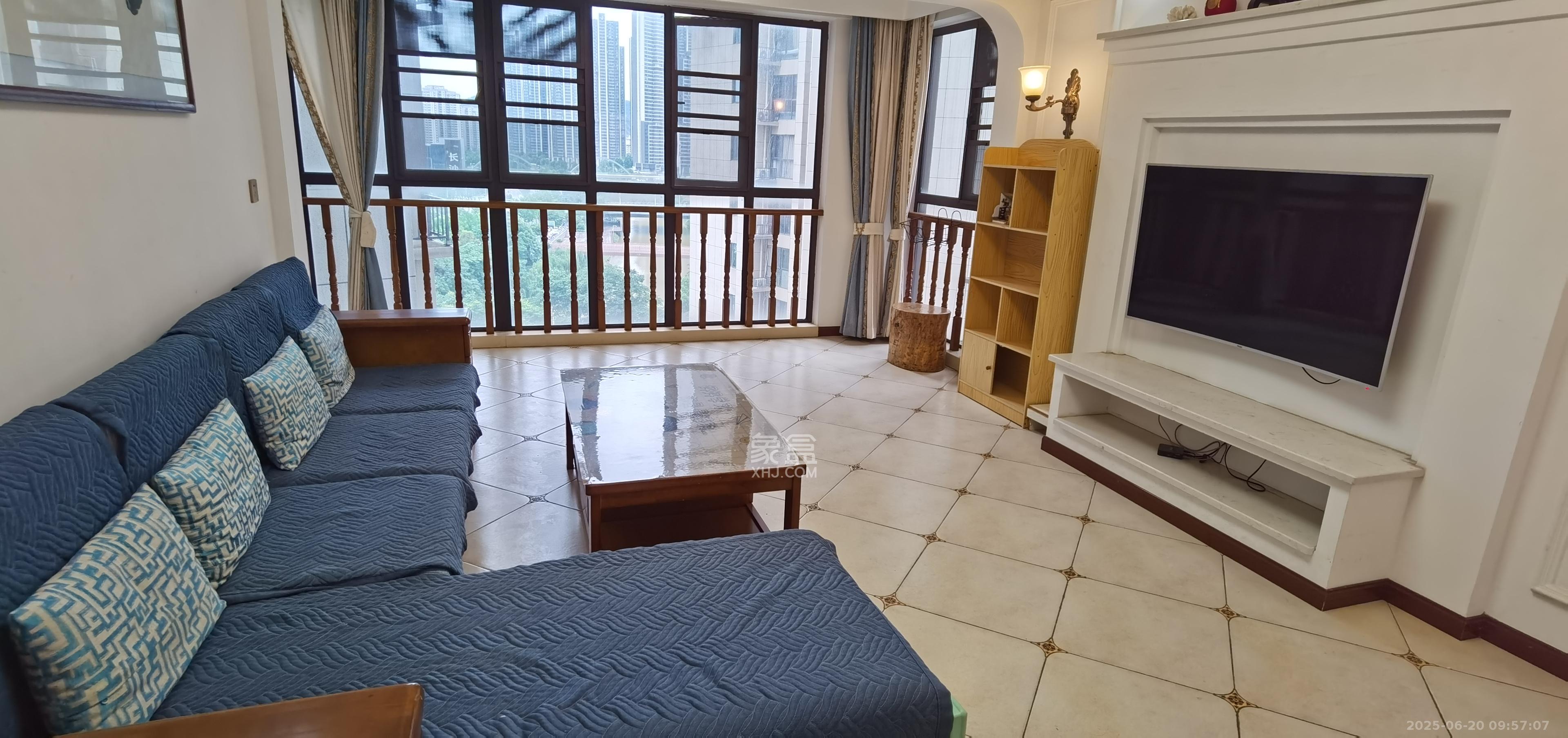 中国铁建梅溪青秀二期 4室2厅2卫 4100.0元/月 中国铁建梅溪青秀二期 4室2厅2卫 4100.0元/月室内图