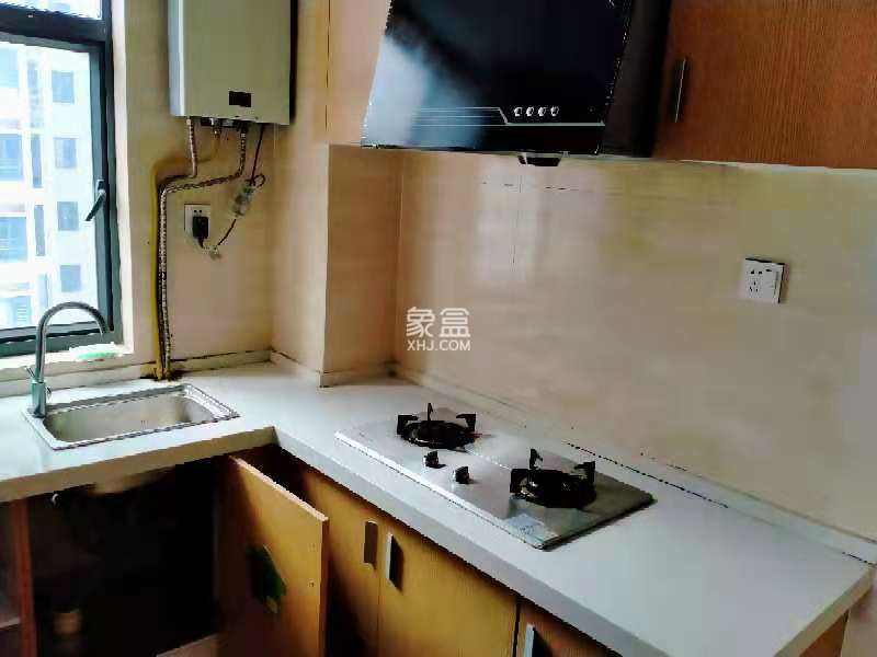 珠江愉景新城  1室1厅1卫   1800.00元/月室内图