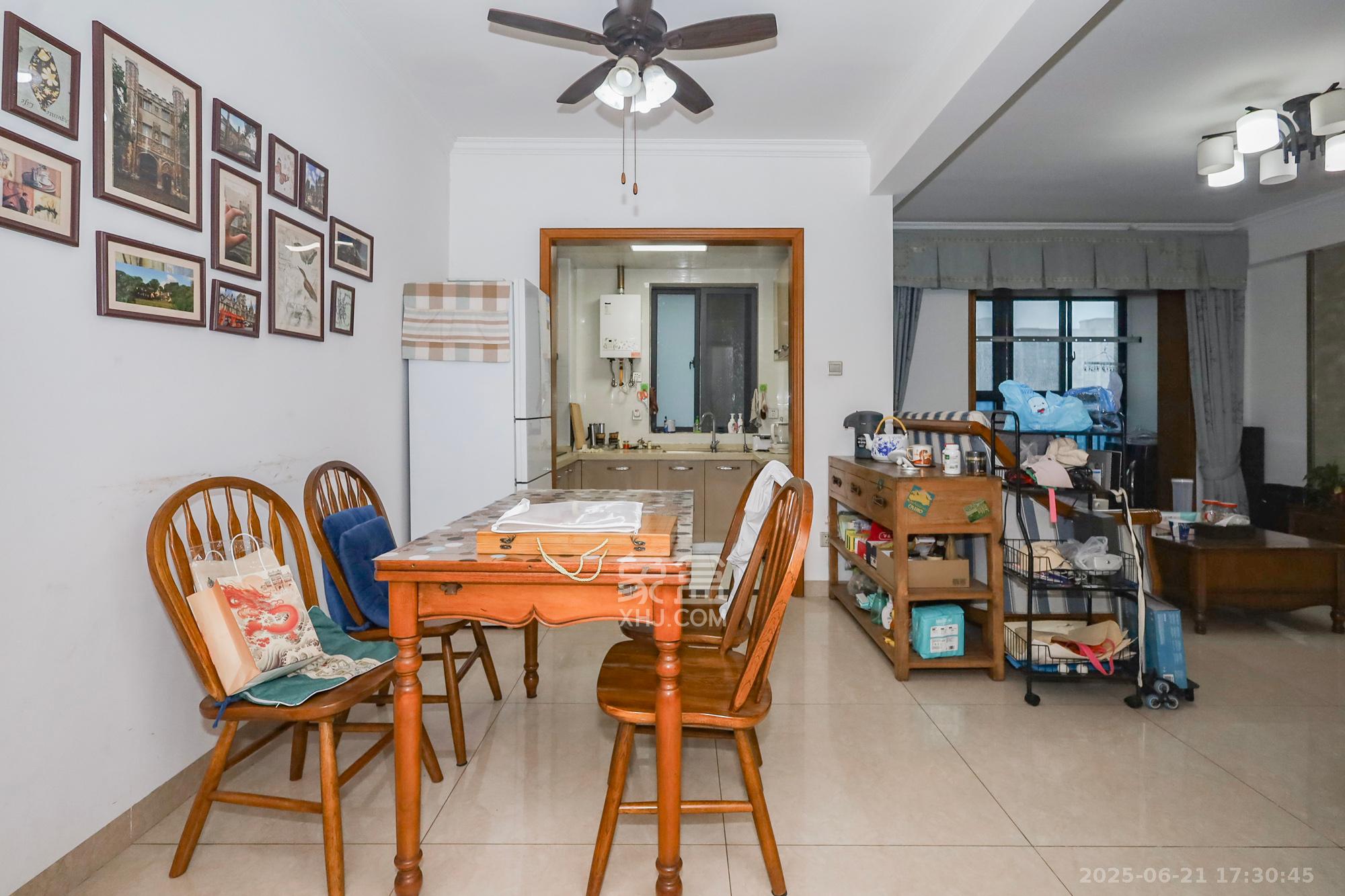 钰龙天下一期  3室1厅2卫    300.0万 钰龙天下一期  3室1厅2卫    300.0万其他