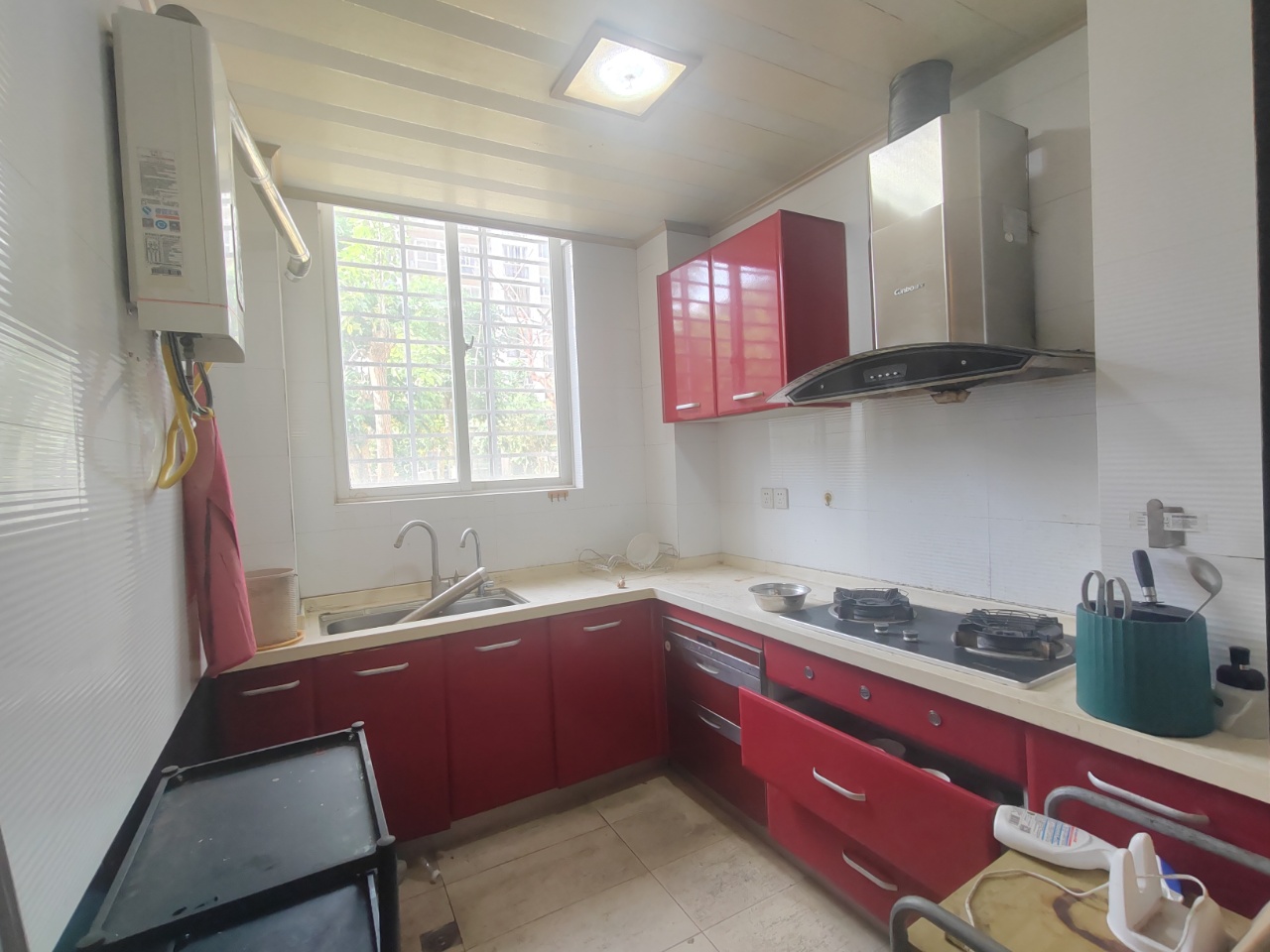 红泥月亮湾  3室2厅2卫    158.0万 红泥月亮湾  3室2厅2卫    158.0万室内图