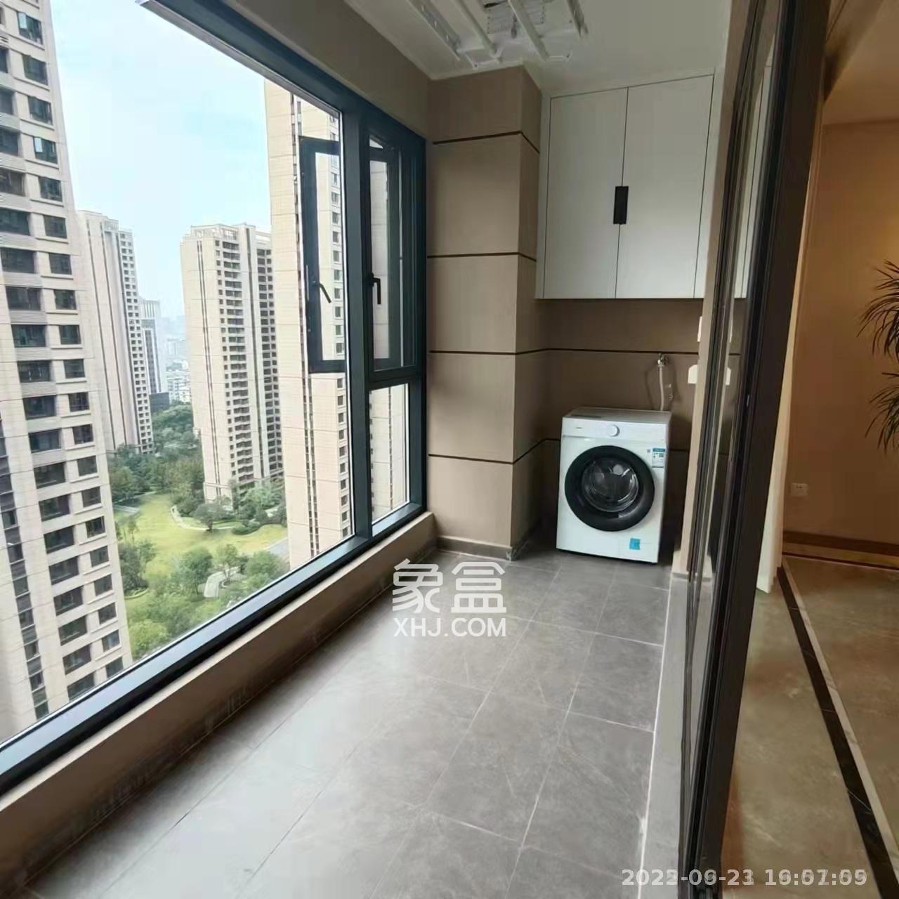 龙湖铂金中心（龙湖春江郦城）  3室2厅1卫    5200.0元/月室内图