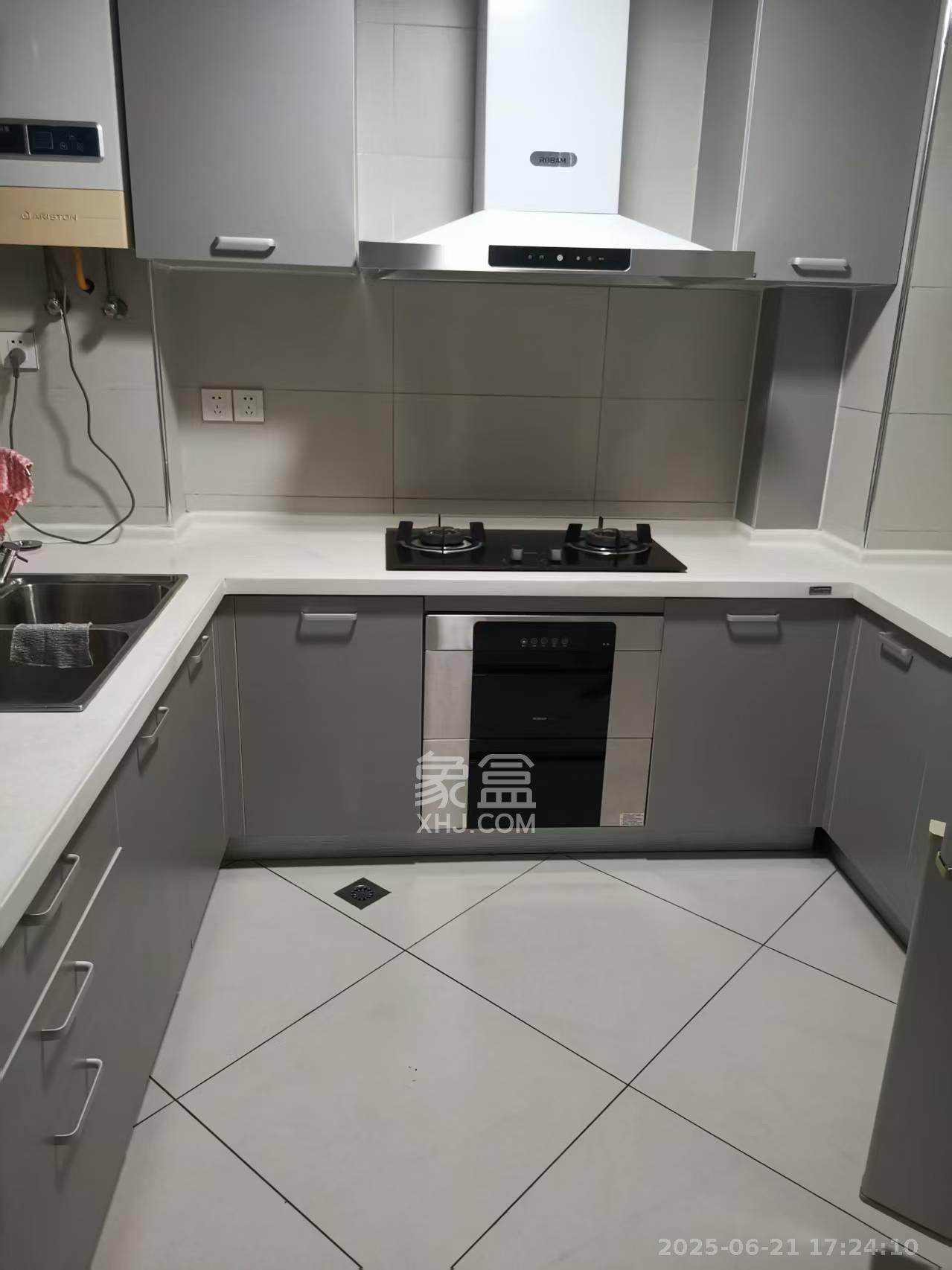 永祺西京 3室2厅2卫 3200.0元/月 永祺西京 3室2厅2卫 3200.0元/月室内图