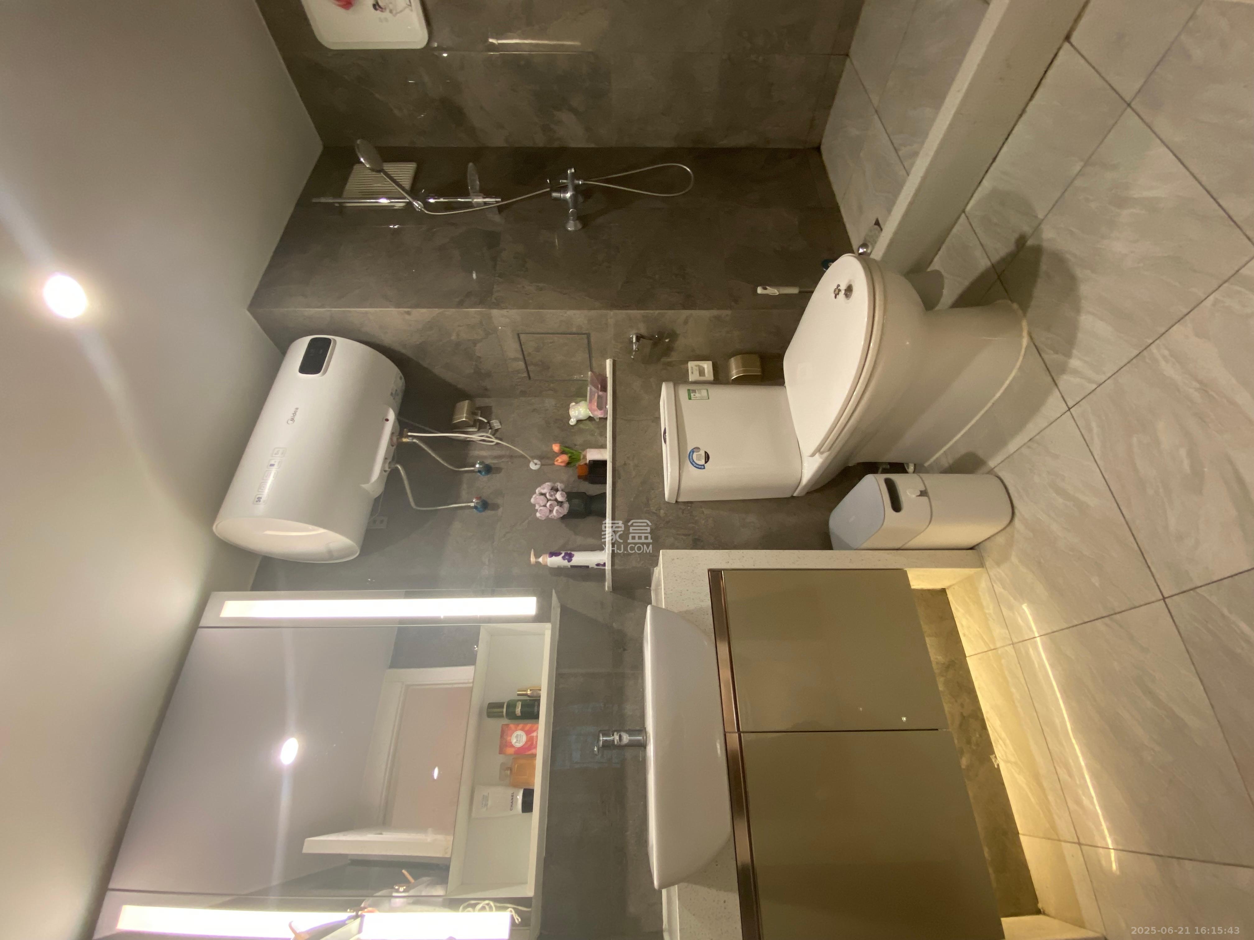 华远华时代 3室2厅2卫 4800.0元/月 华远华时代 3室2厅2卫 4800.0元/月室内图