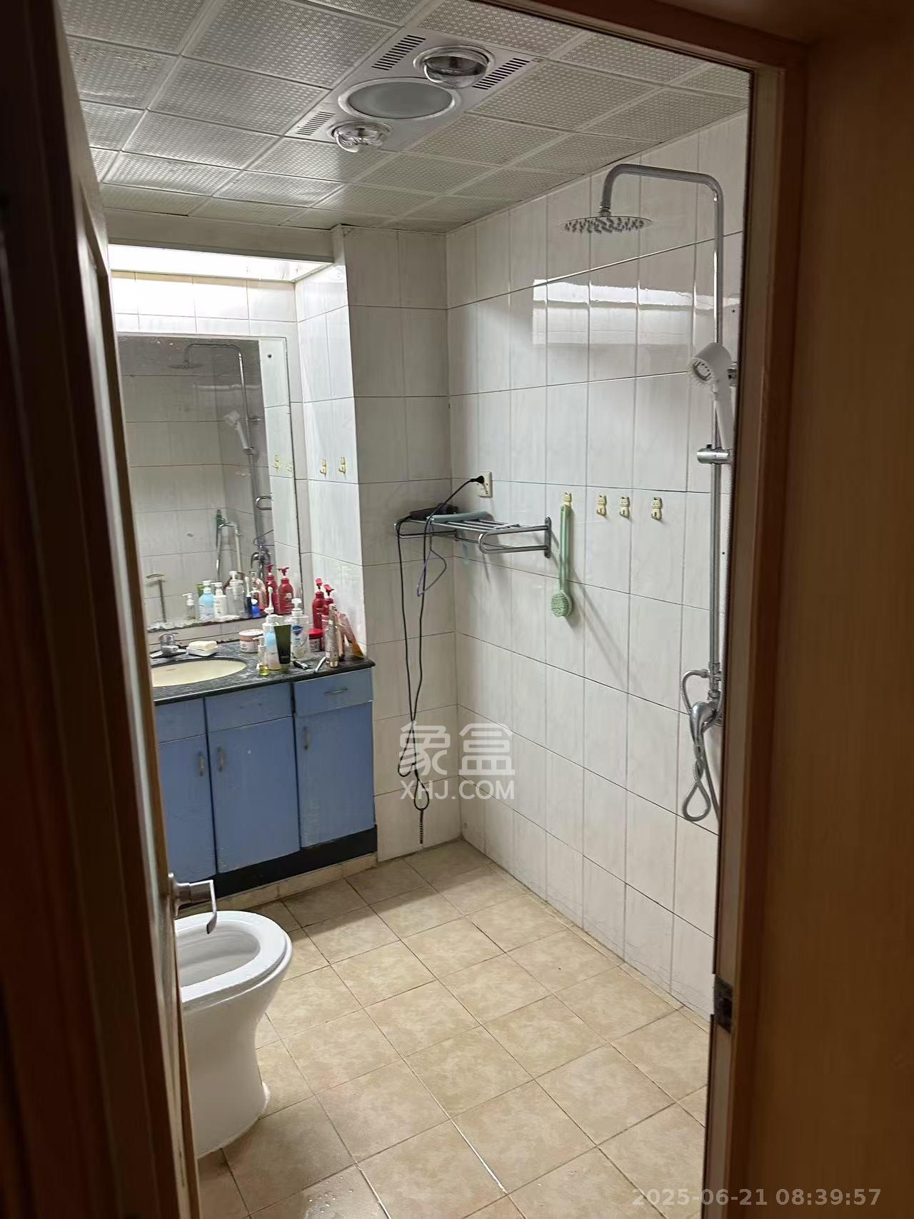 华天望族苑  1室0厅0卫   1550.00元/月室内图