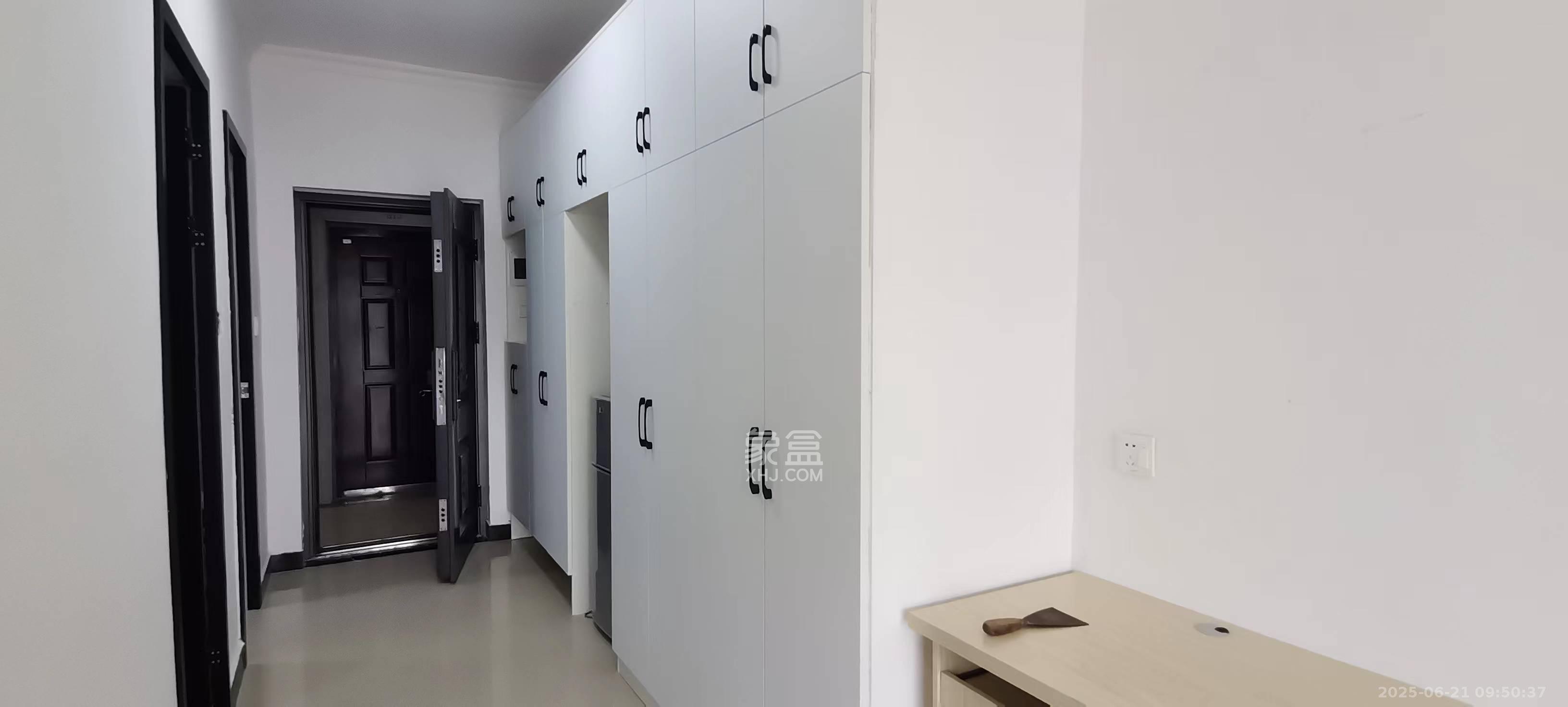 雅阁国际   50.0㎡      1600.0元/月