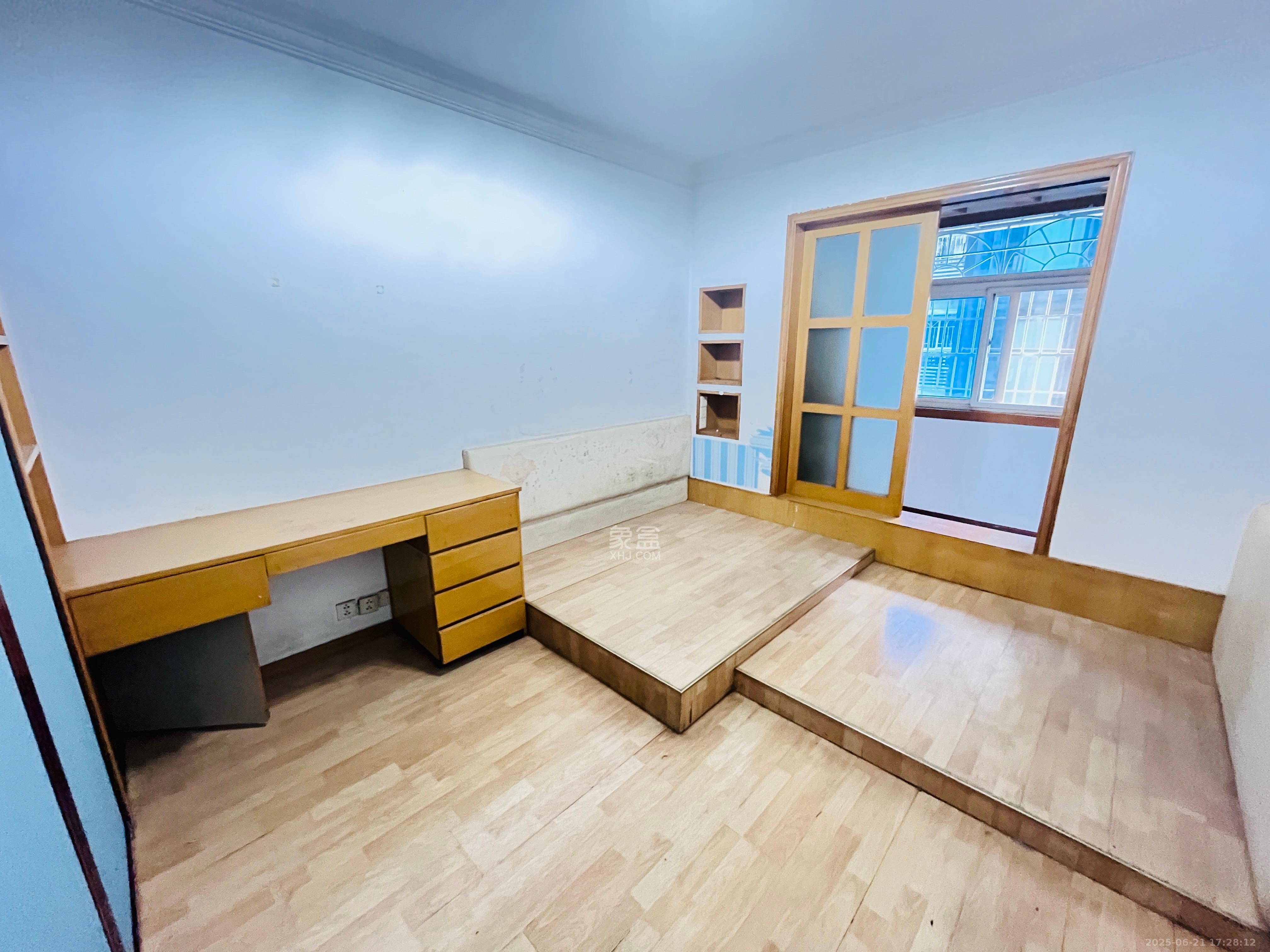 楚湘街一条巷散盘 2室1厅1卫 1500.0元/月 楚湘街一条巷散盘 2室1厅1卫 1500.0元/月室内图