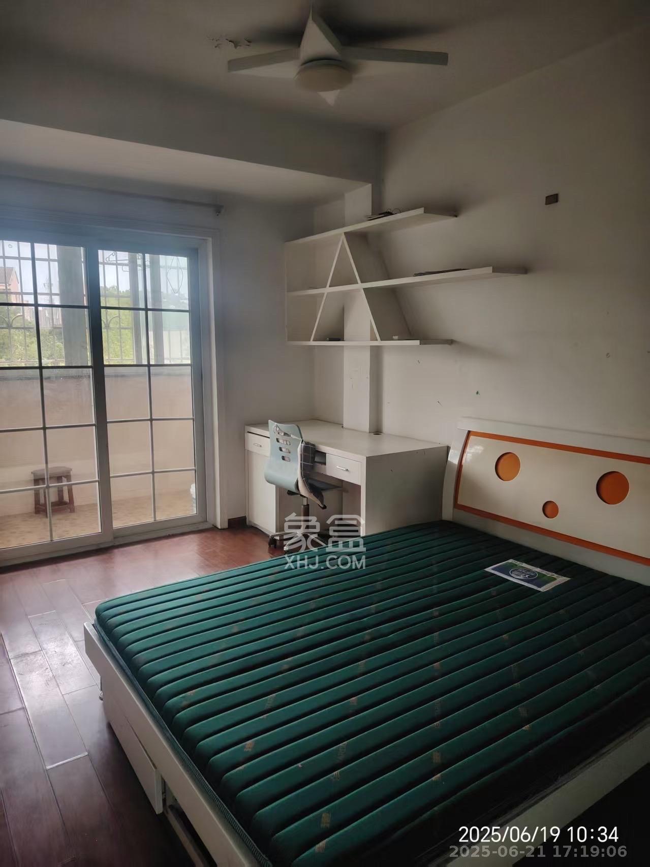 鼓风机械厂宿舍  3室2厅1卫    1500.0元/月室内图