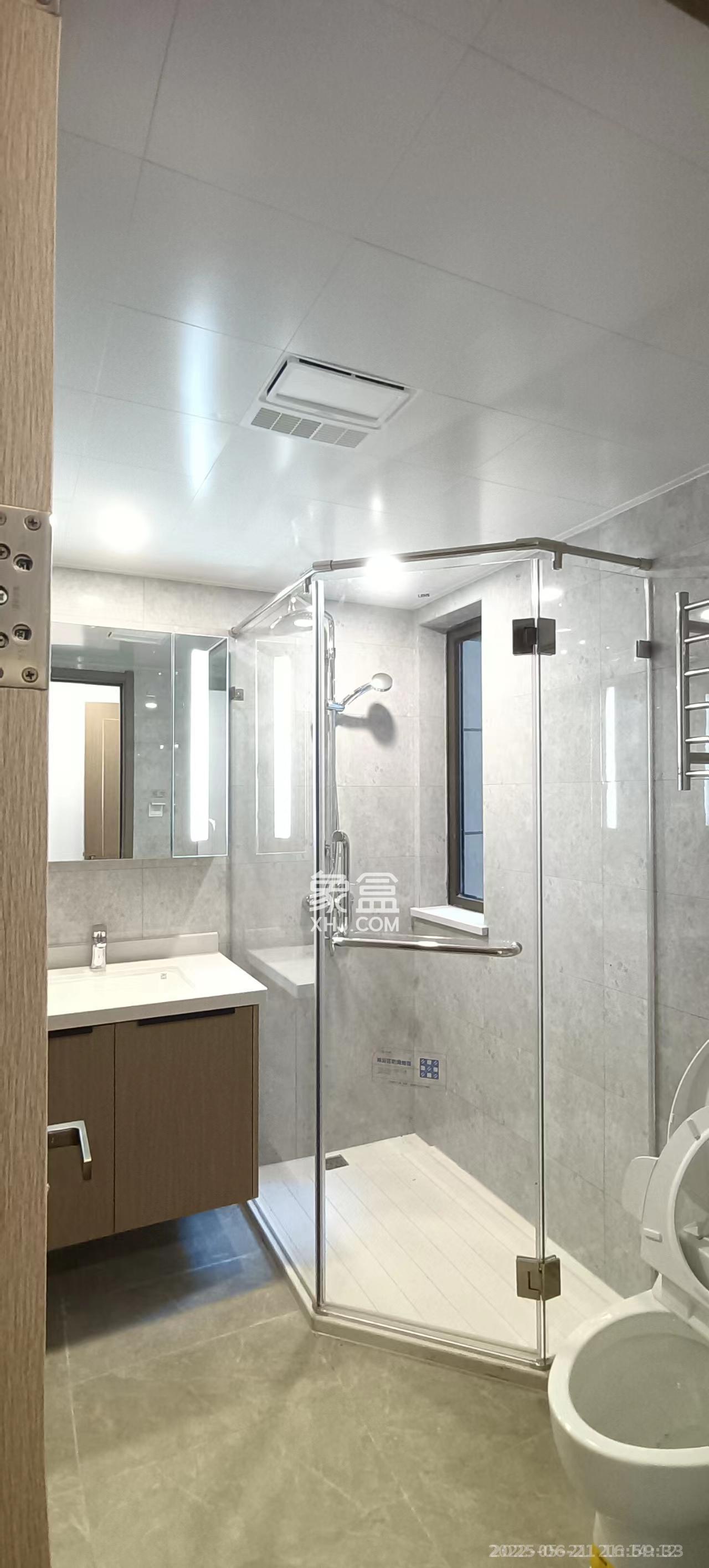 龙湖铂金中心（龙湖春江郦城）  3室1厅1卫    3500.0元/月室内图