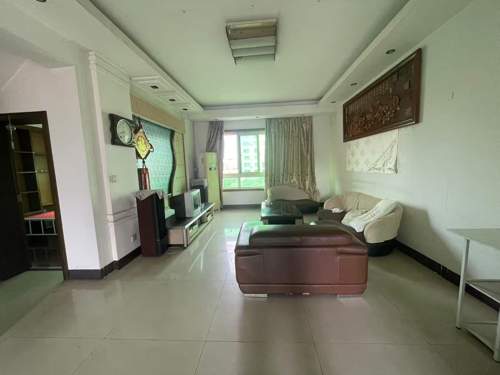 联谊新村 6室2厅3卫 48.8万 联谊新村 6室2厅3卫 48.8万室内图