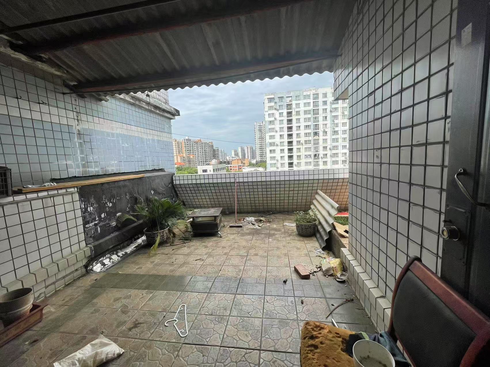 联谊新村 6室2厅3卫 48.8万 联谊新村 6室2厅3卫 48.8万室内图