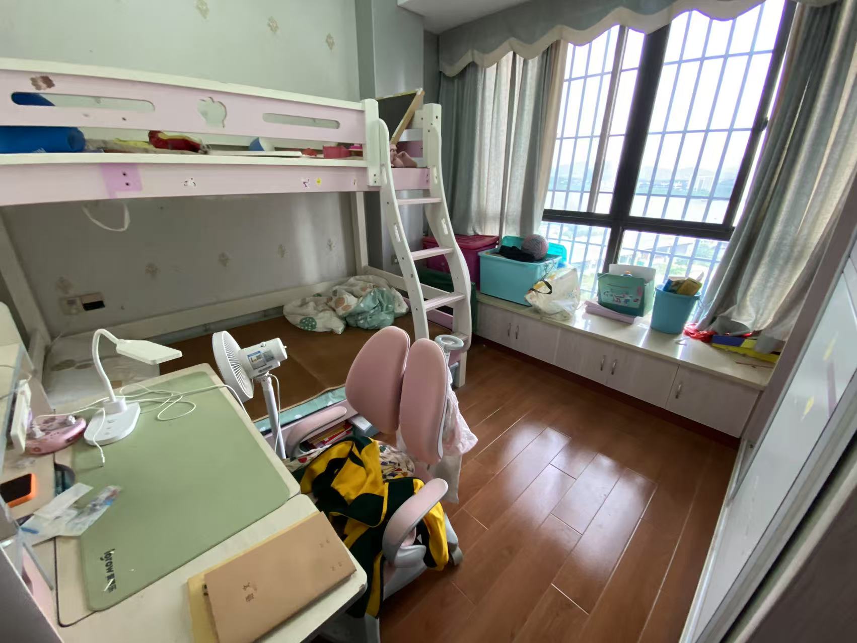 旺城天悦领秀香江  4室2厅2卫    56.0万 旺城天悦领秀香江  4室2厅2卫    56.0万室内图