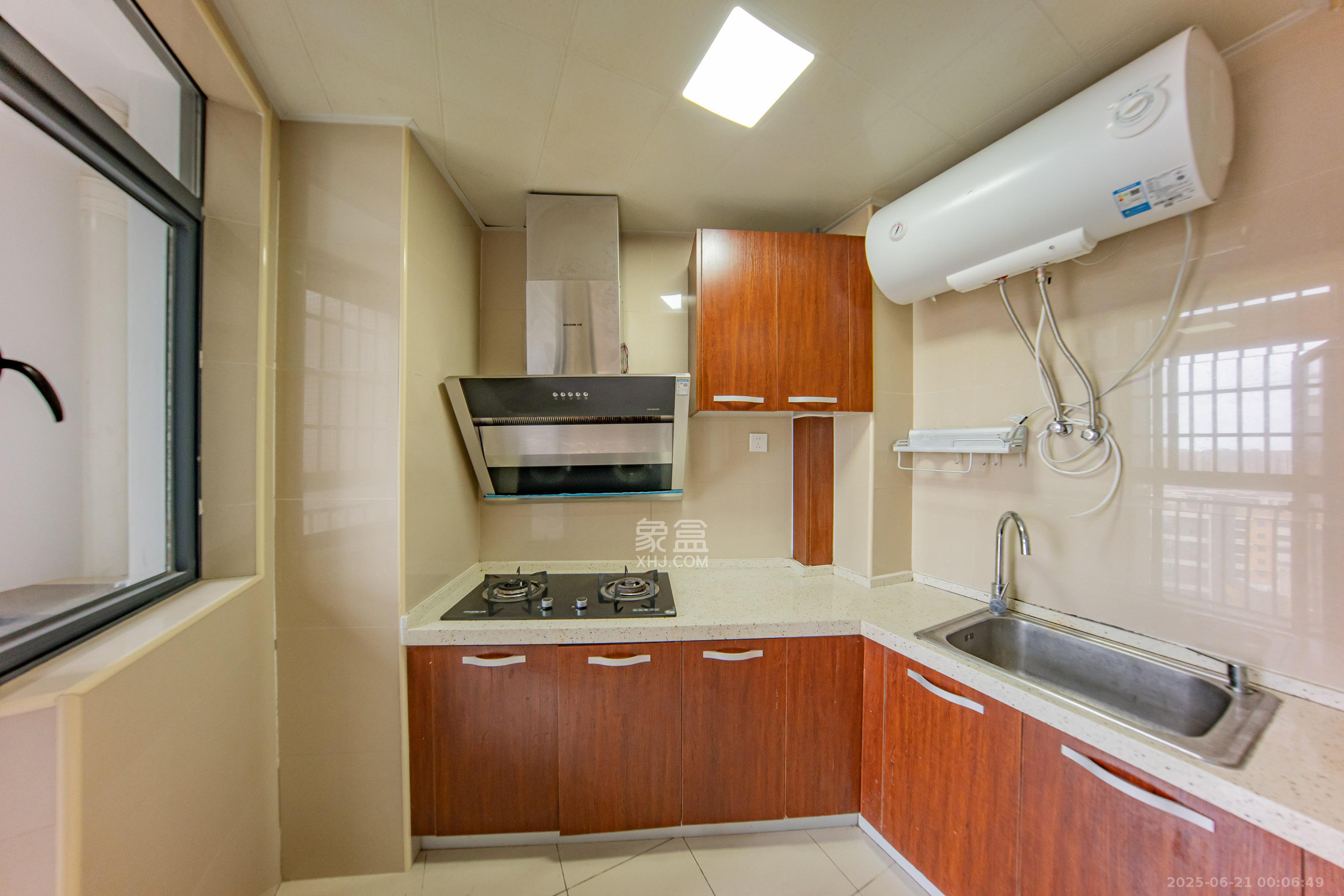 云栖谷 2室2厅1卫 44.0万 云栖谷 2室2厅1卫 44.0万厨房