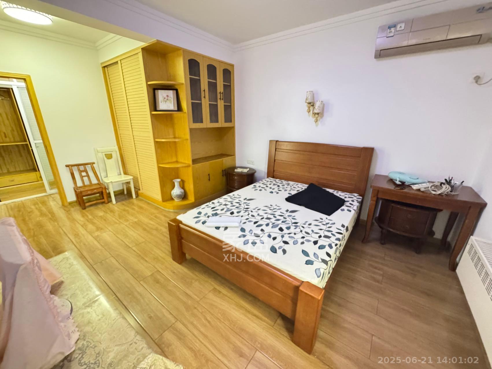 怡海星城 3室1厅2卫 1900.0元/月 怡海星城 3室1厅2卫 1900.0元/月室内图